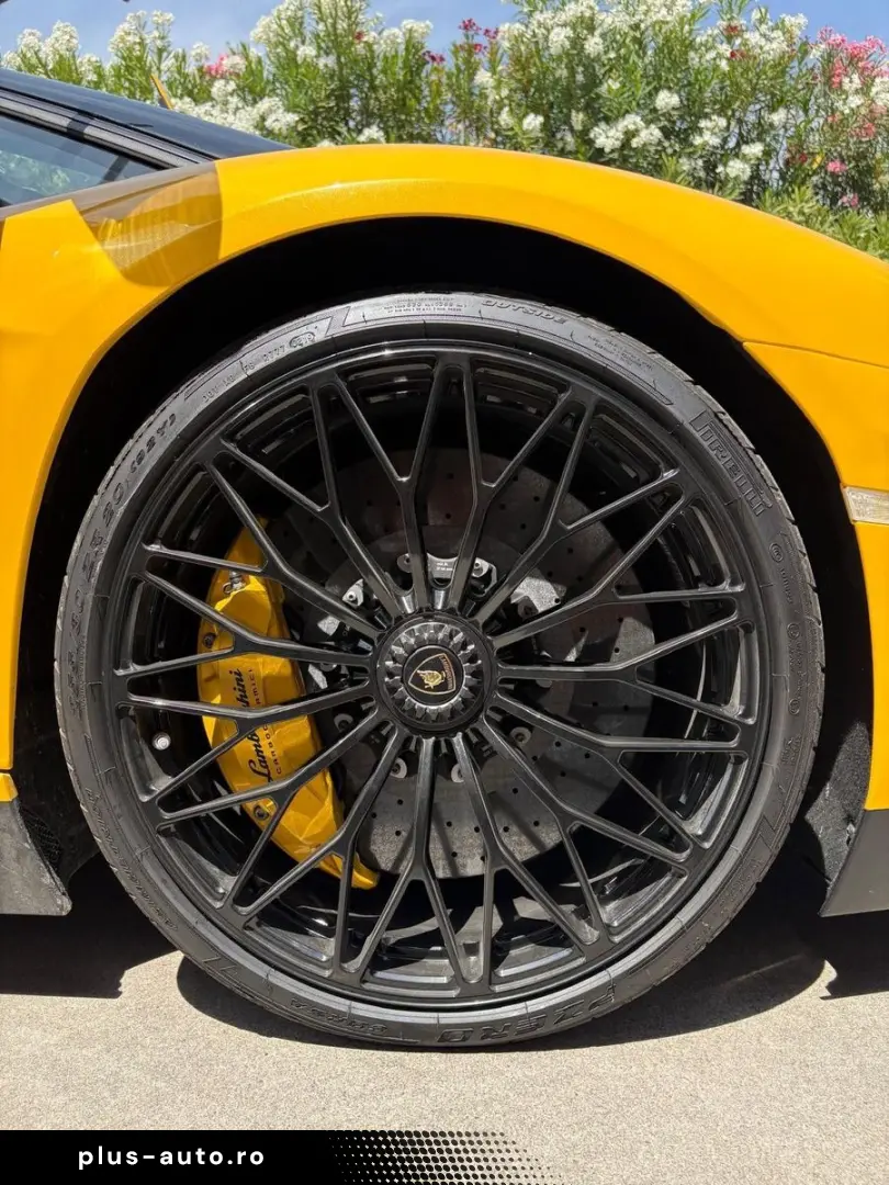 LAMBORGHINI Aventador 2016 — imagine 15