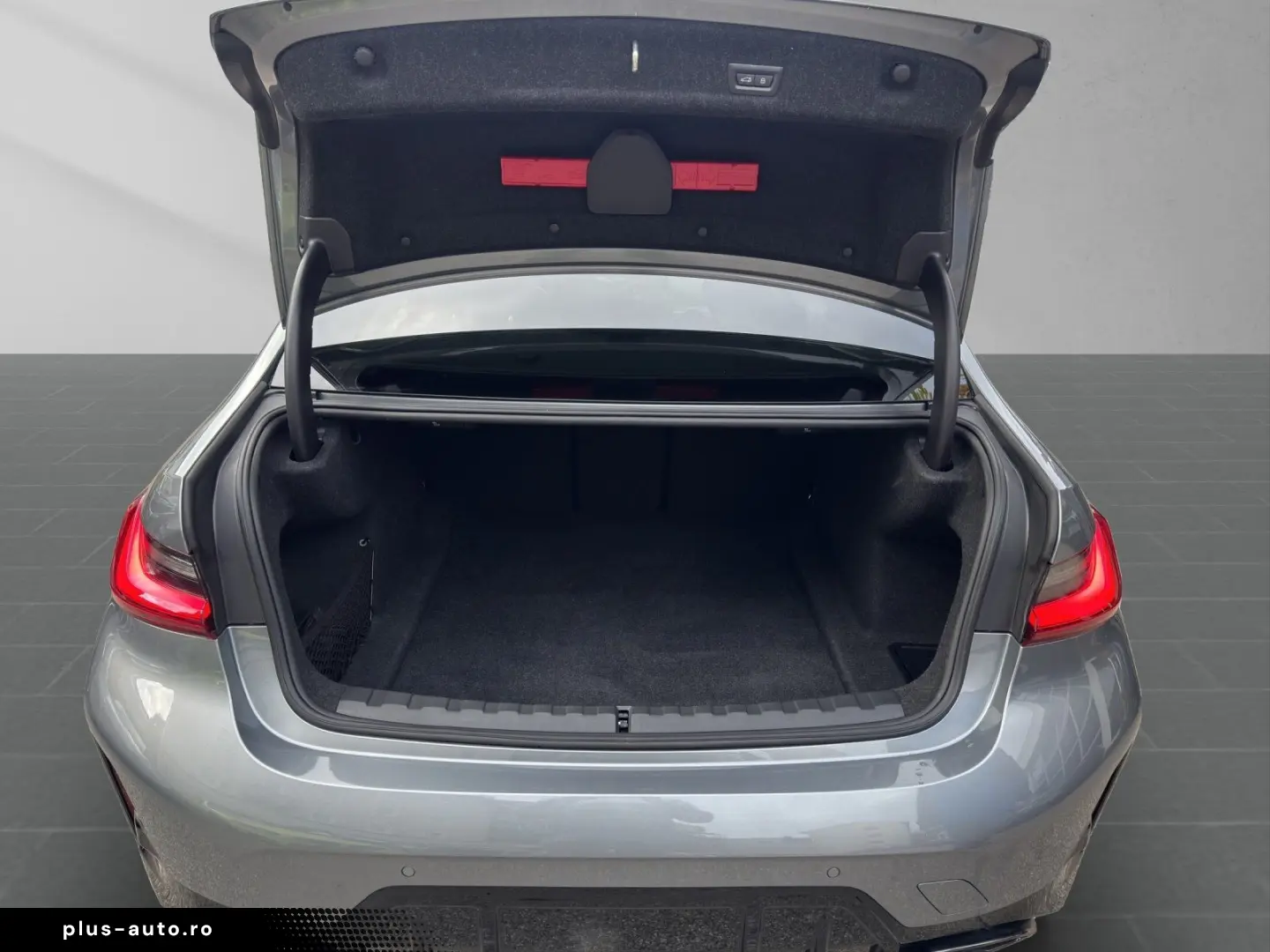 BMW M340i 2025 — imagine 11