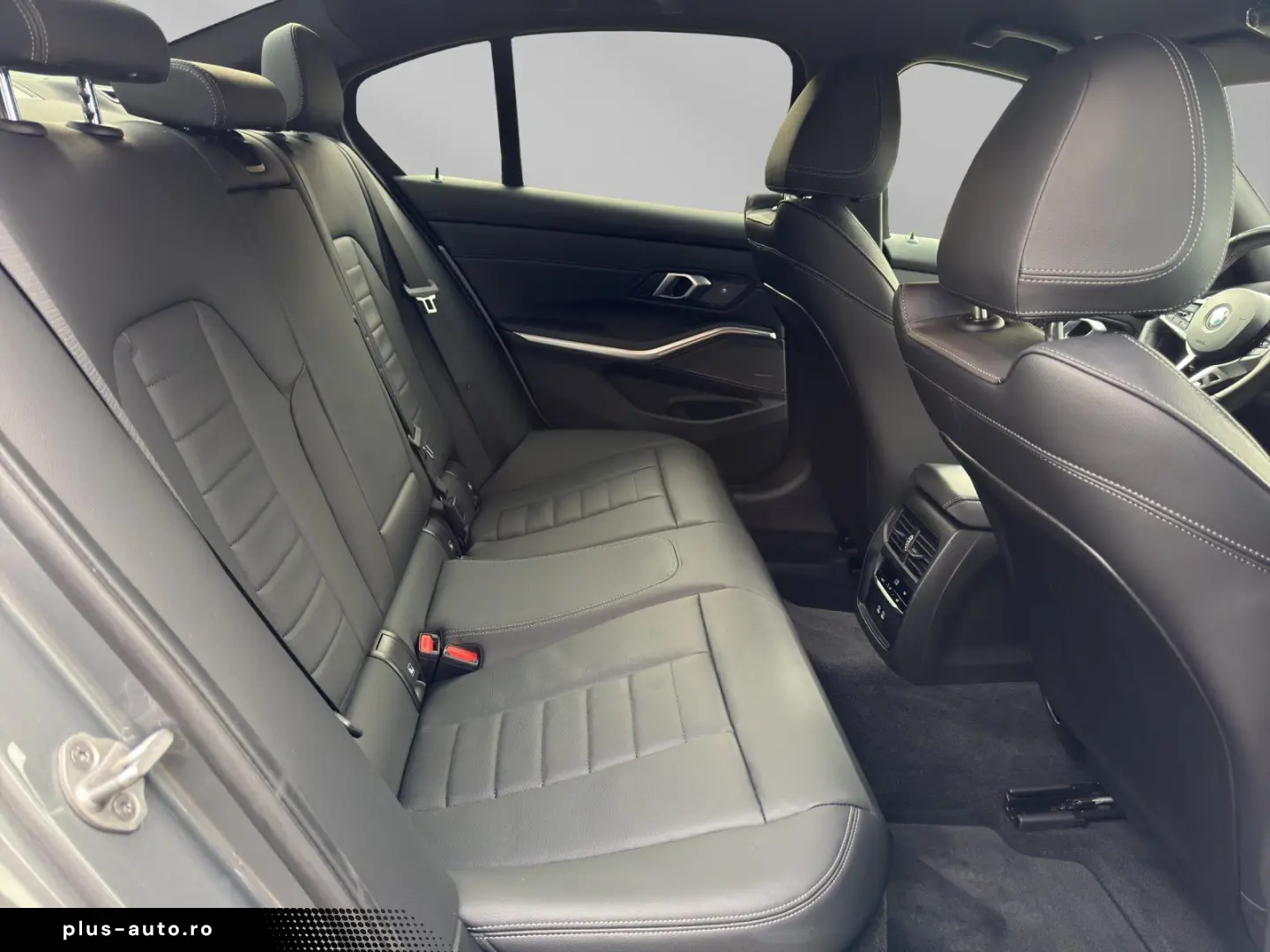 BMW M340i 2025 — imagine 12