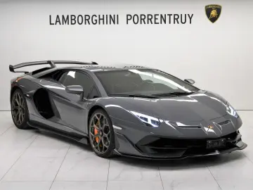 LAMBORGHINI Aventador SVJ