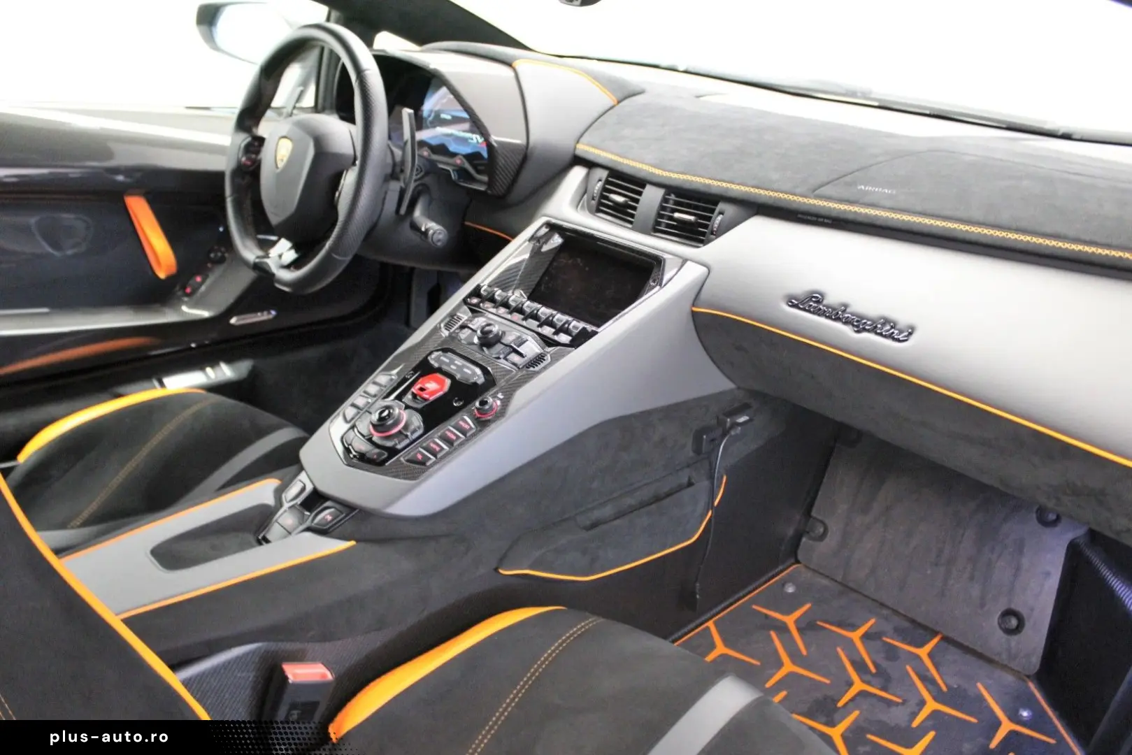 LAMBORGHINI Aventador 2019 — imagine 6