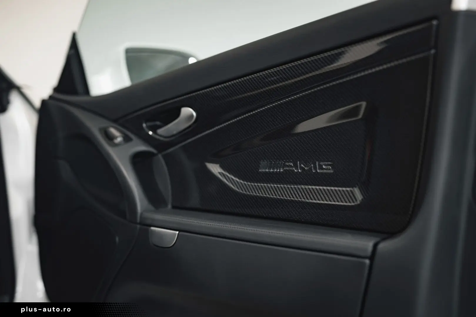 MERCEDES-BENZ SL 65 AMG Black Series
