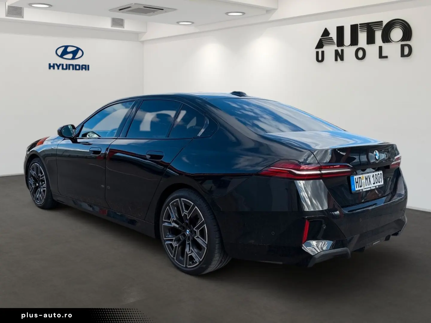 BMW Seria 5 2024 — imagine 4