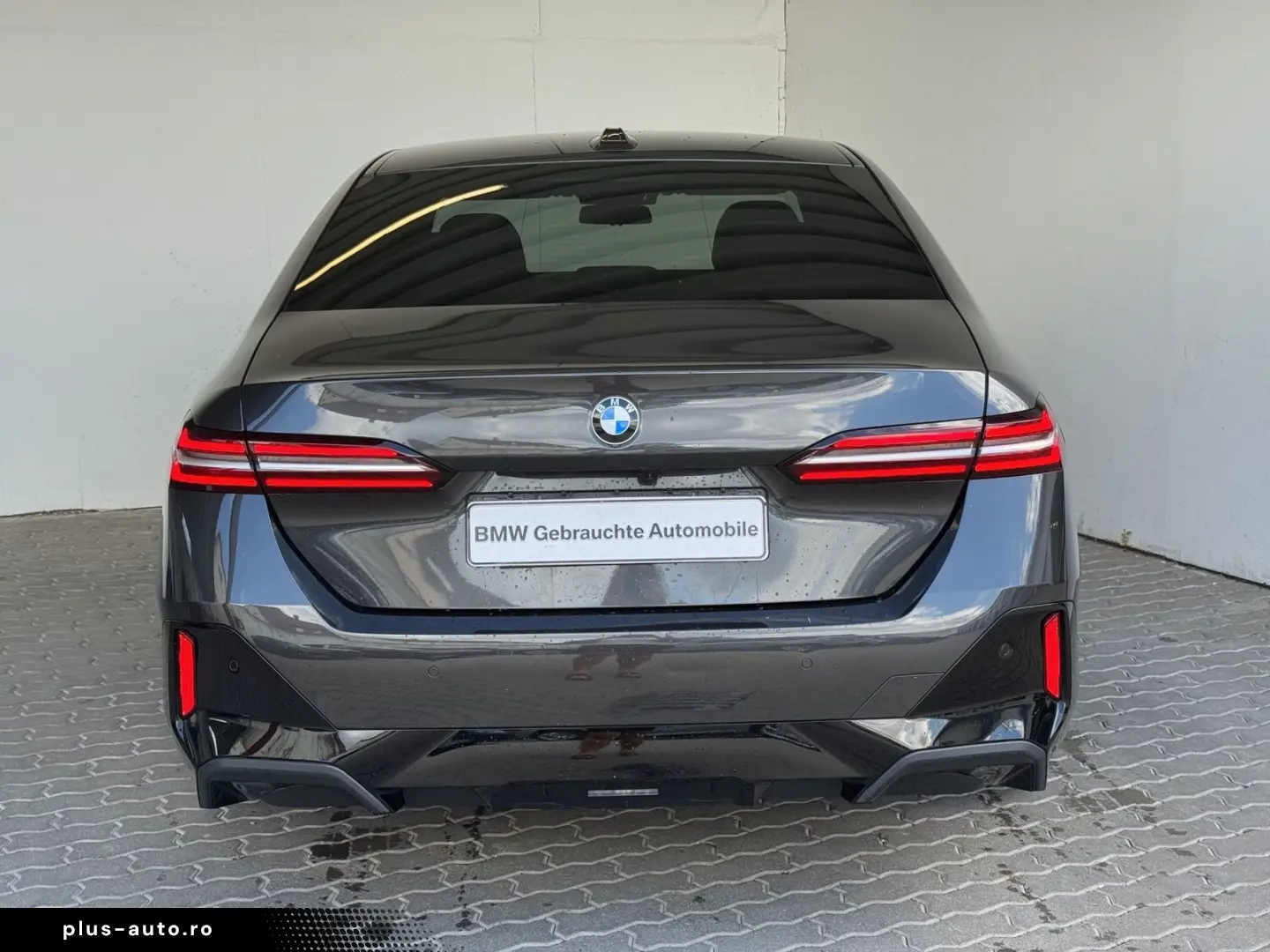 BMW Seria 5 2024 — imagine 3