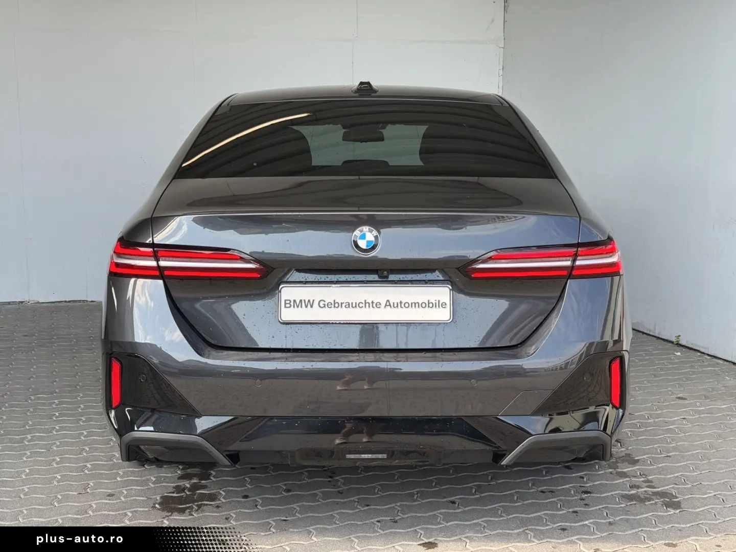 BMW Seria 5 2024 — imagine 3
