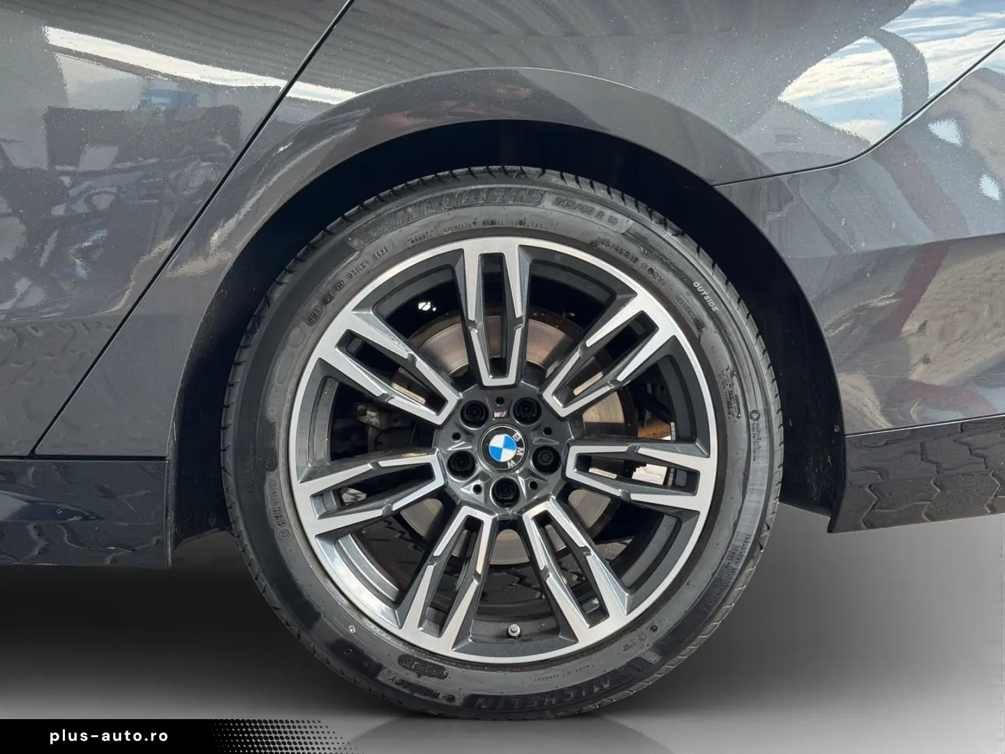 BMW Seria 5 2024 — imagine 10