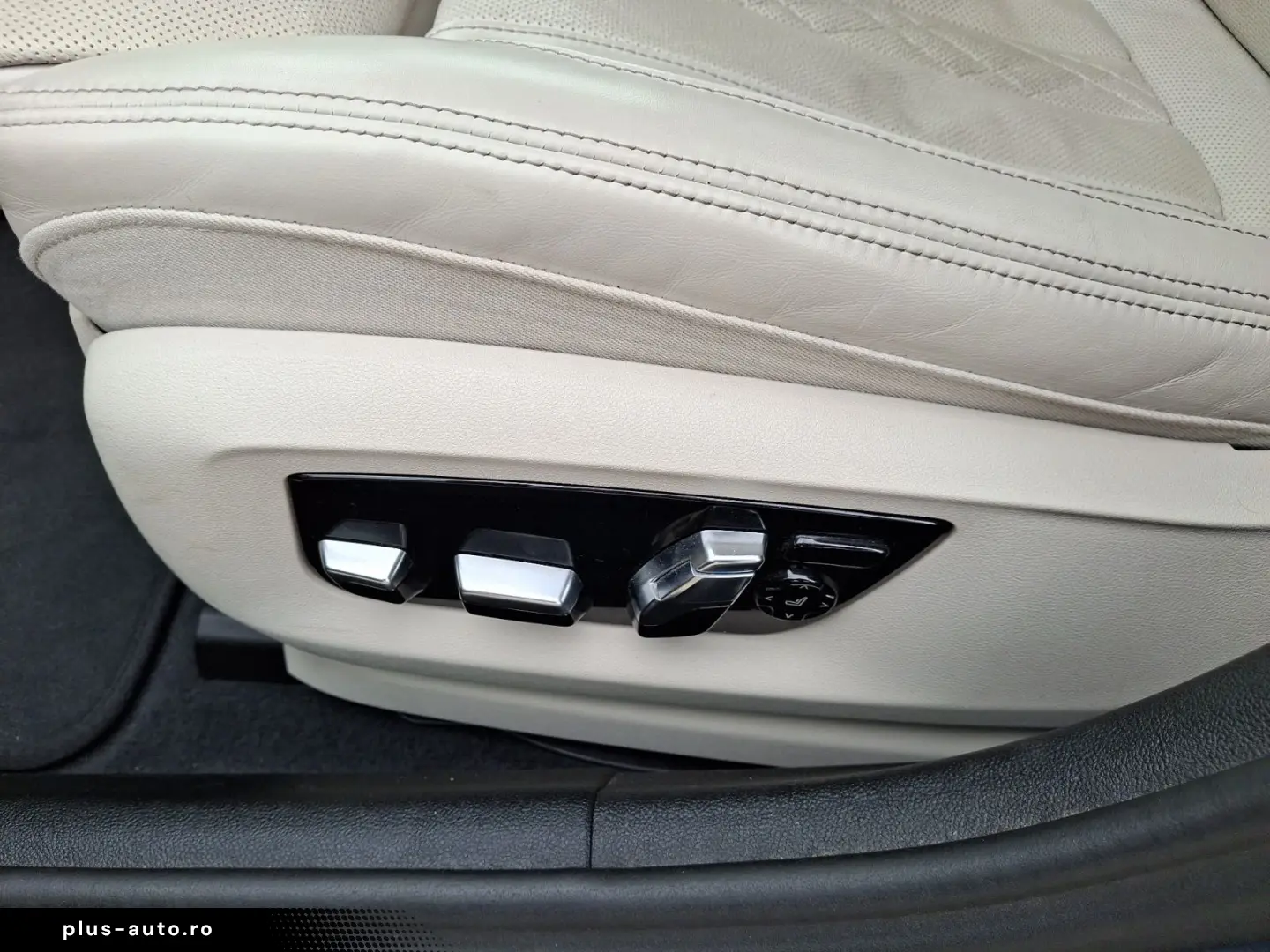 BMW Seria 5 2022 — imagine 23