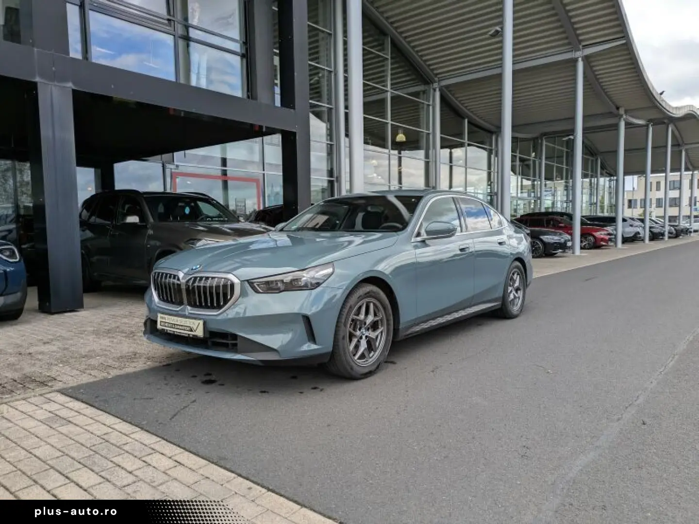 BMW Seria 5 2024 — imagine 2