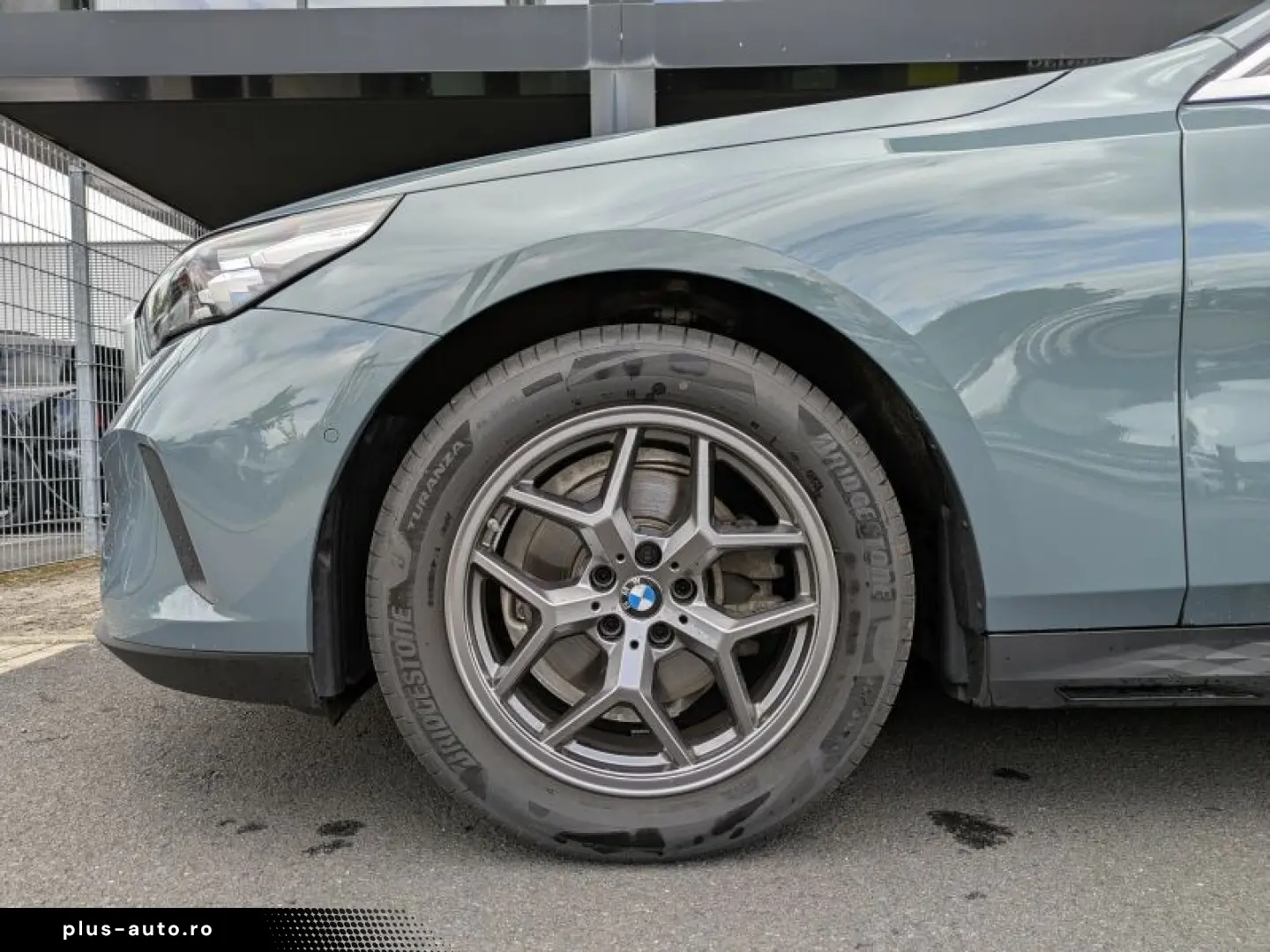 BMW Seria 5 2024 — imagine 10