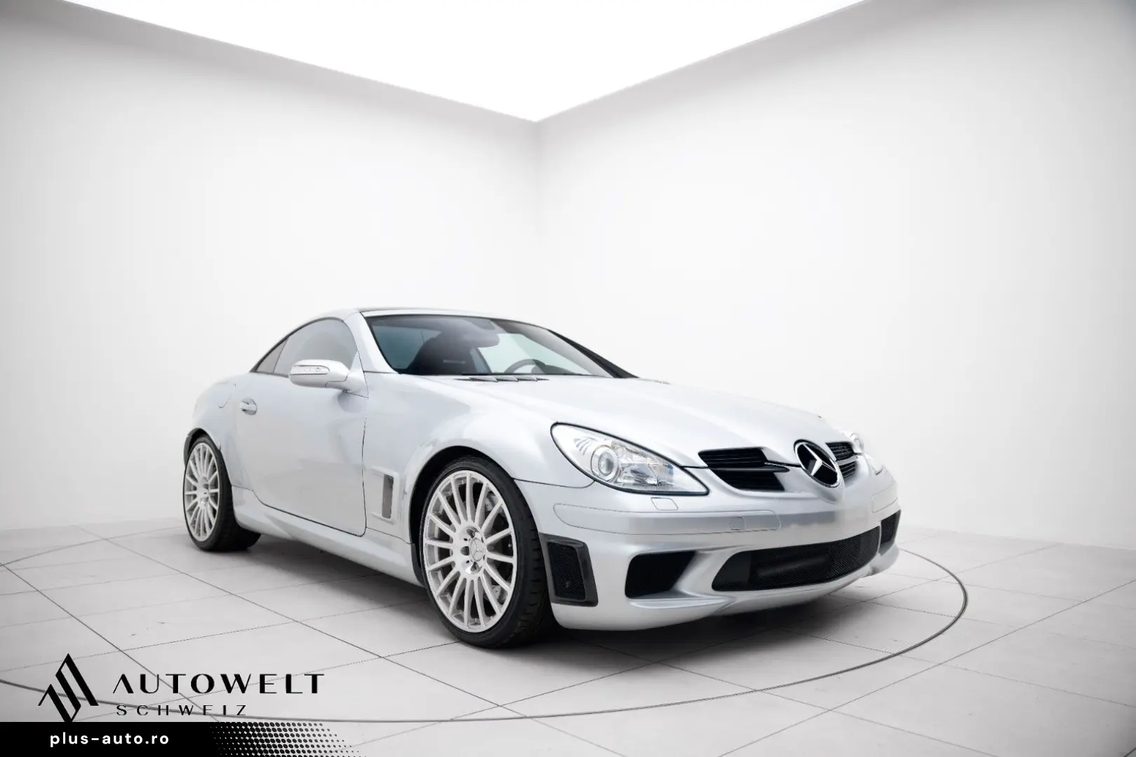 MERCEDES-BENZ SLK 55 AMG Black Series