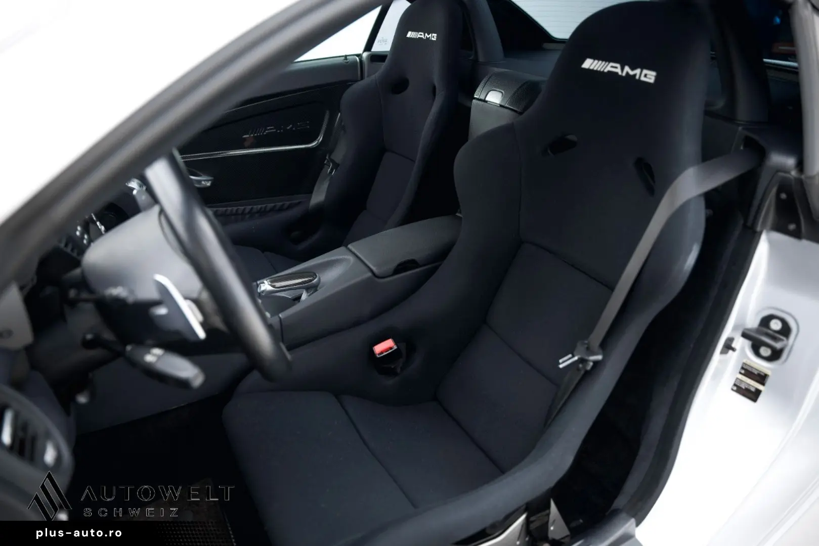MERCEDES-BENZ SLK 55 AMG Black Series