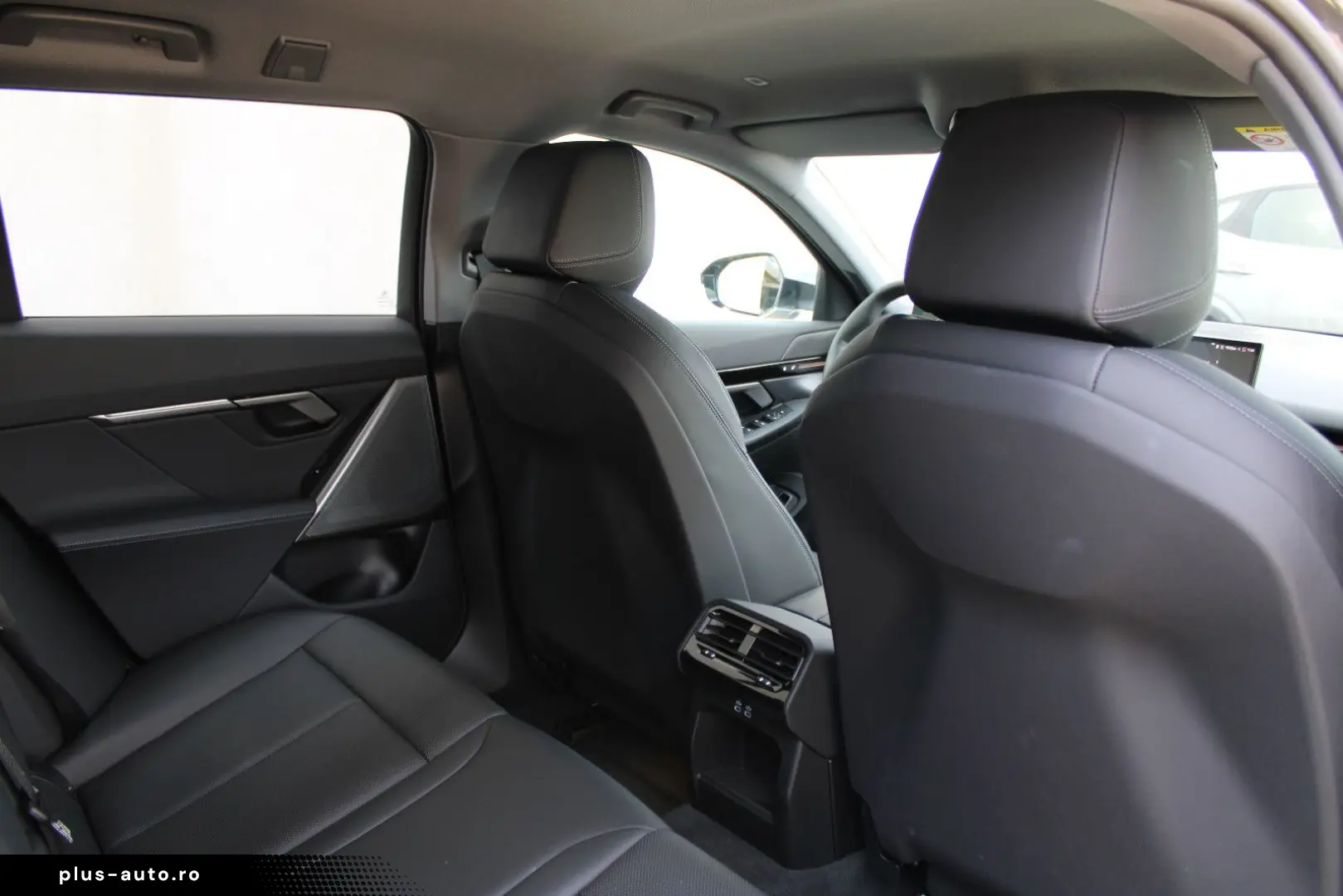 BMW Seria 5 2025 — imagine 20