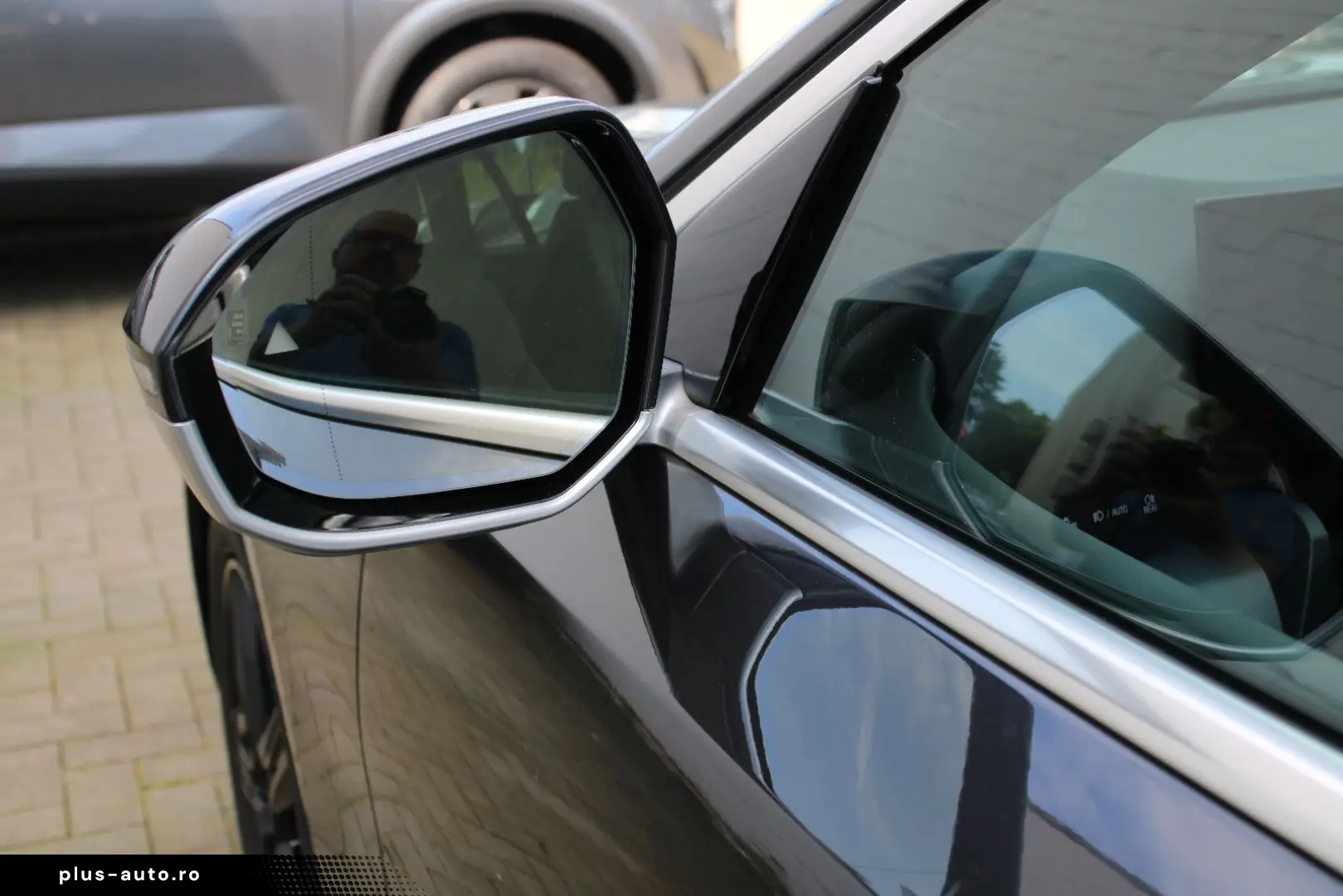 BMW Seria 5 2025 — imagine 23