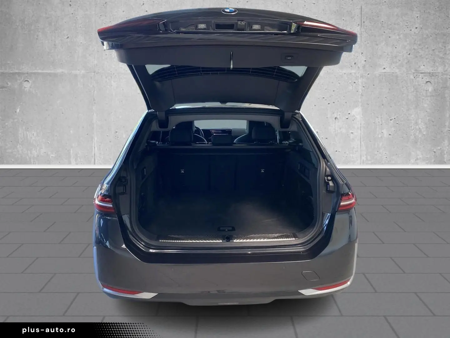 BMW Seria 5 2024 — imagine 14