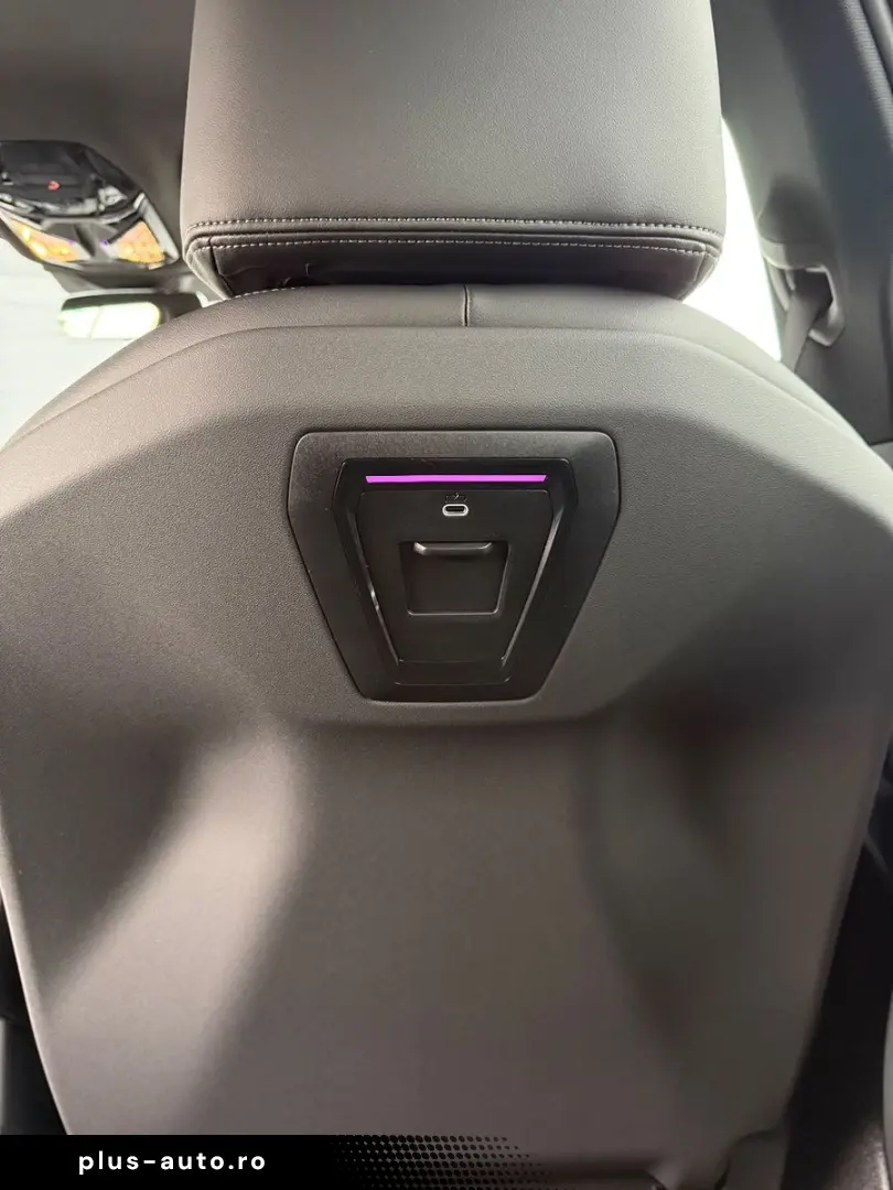 BMW Seria 5 2024 — imagine 23