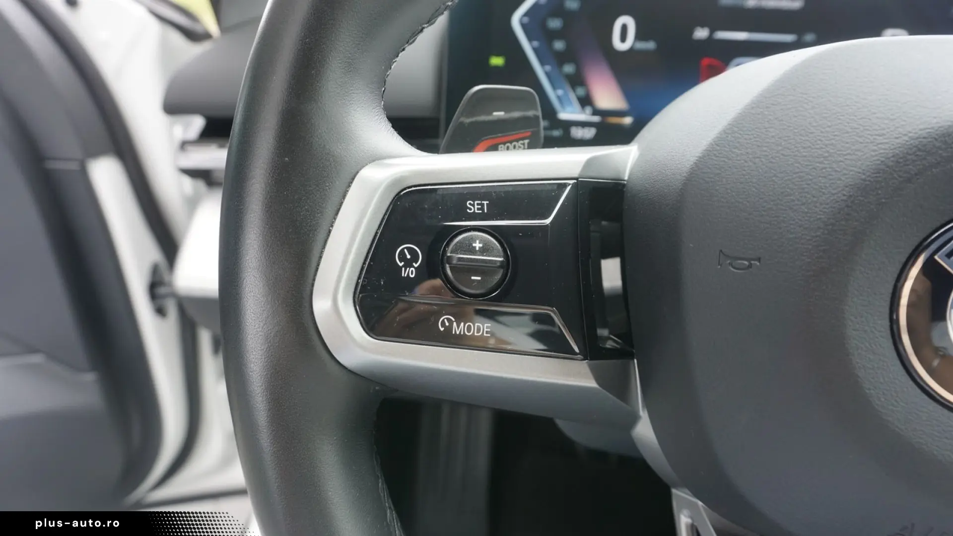 BMW Seria 5 2024 — imagine 14