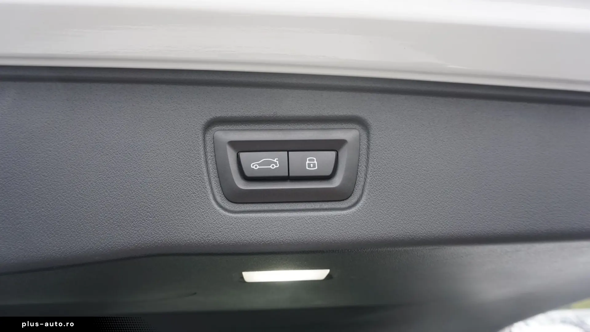 BMW Seria 5 2024 — imagine 33