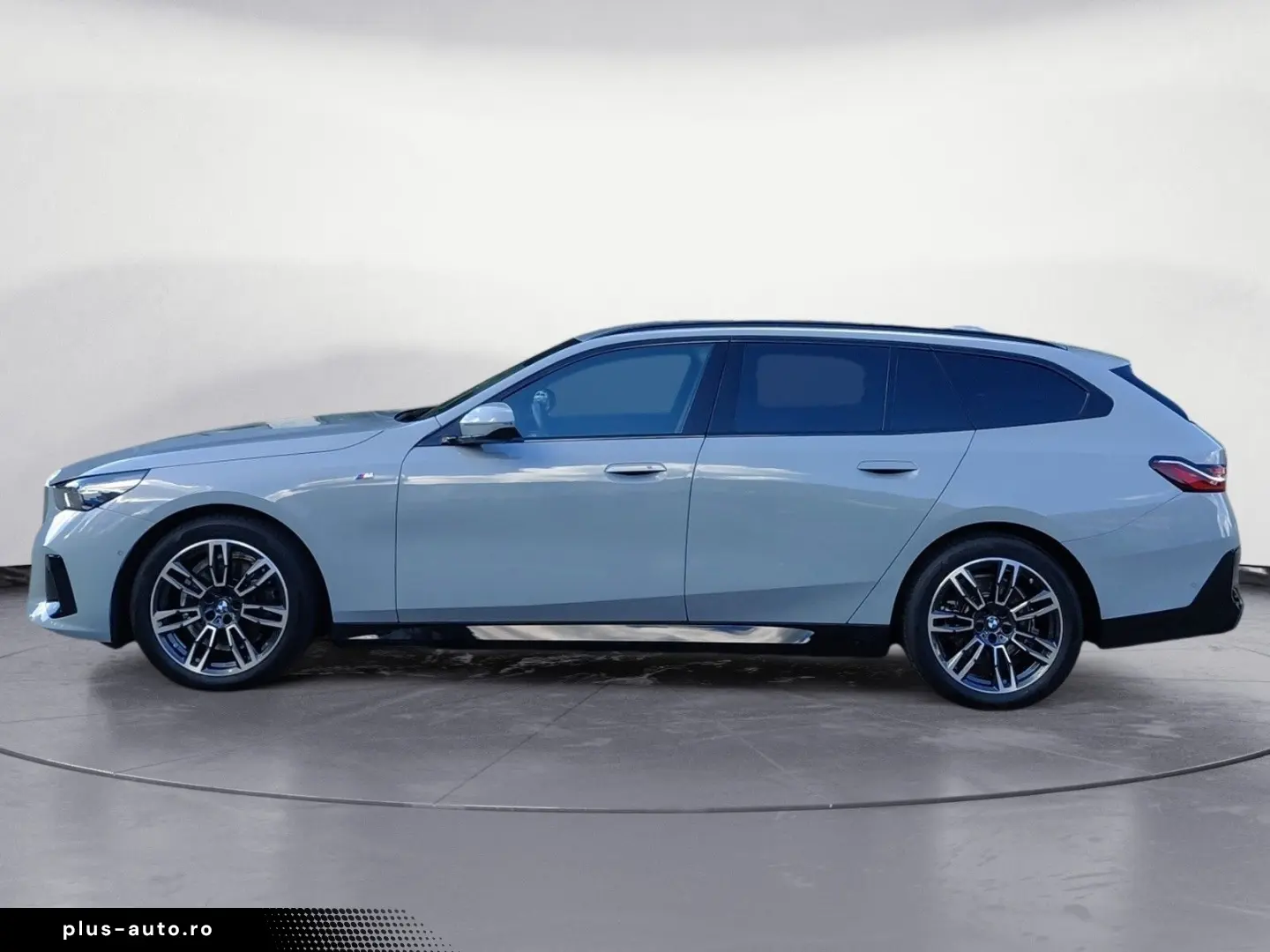 BMW Seria 5 2024 — imagine 4