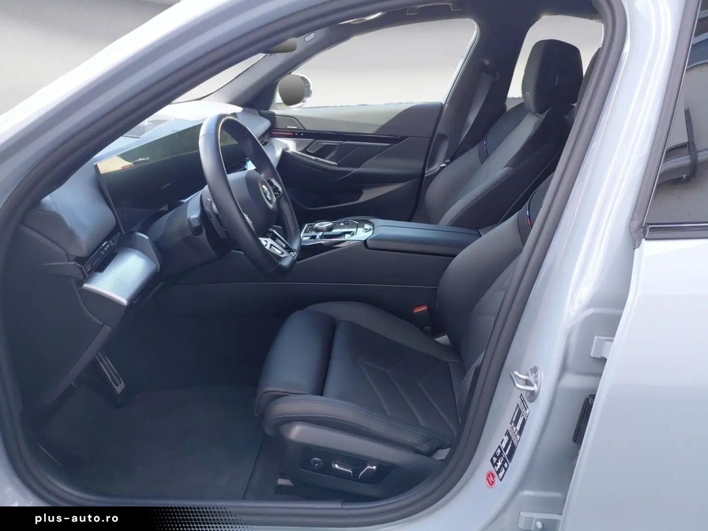 BMW Seria 5 2024 — imagine 12