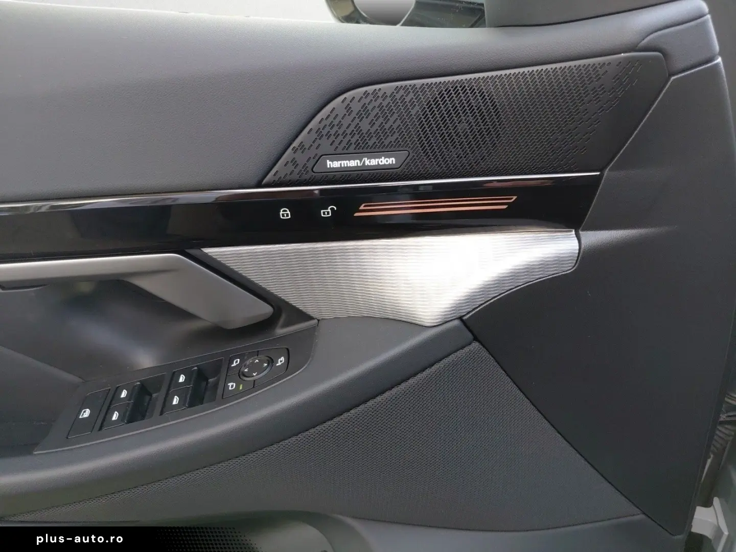 BMW Seria 5 2024 — imagine 22