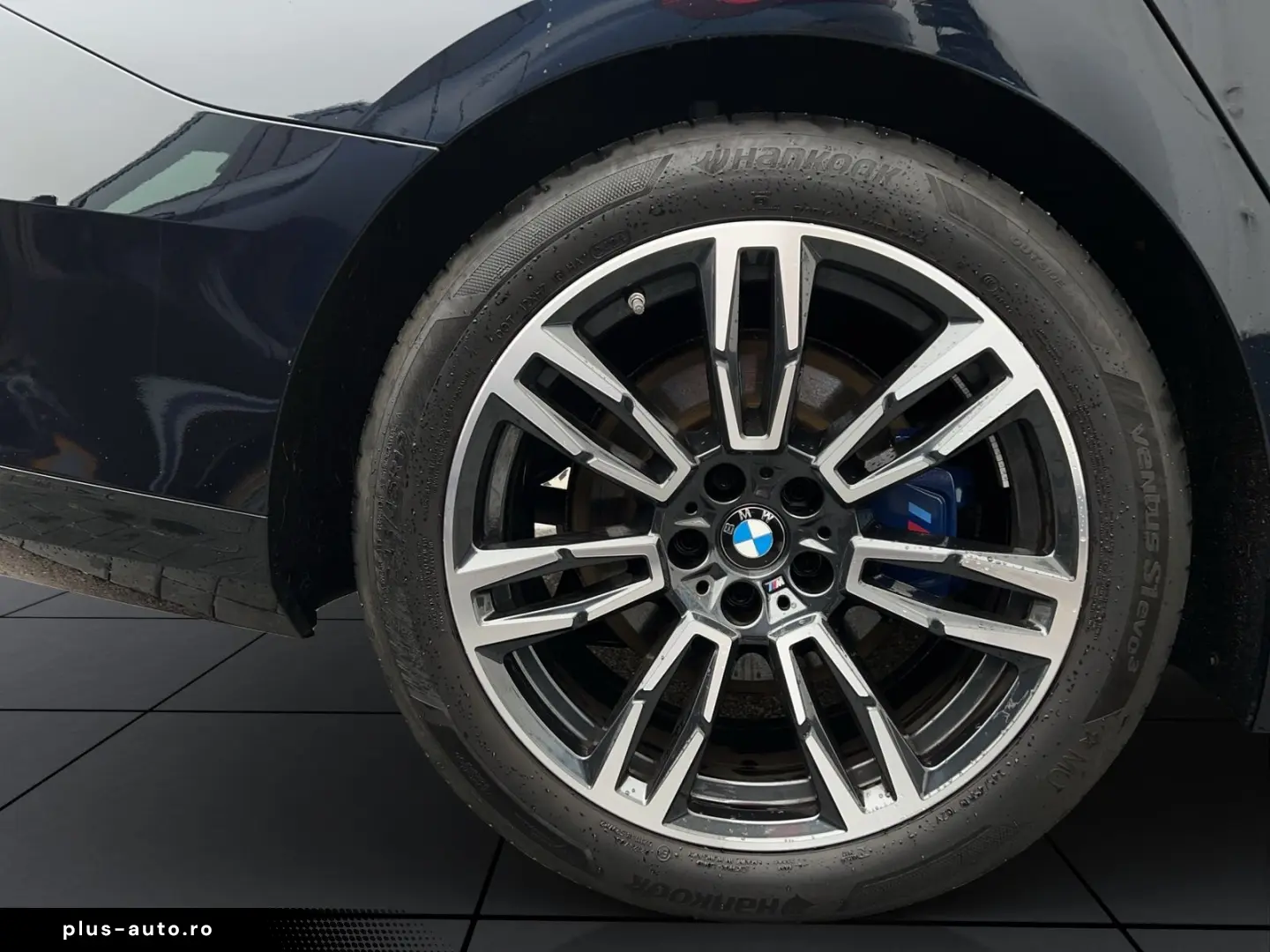 BMW Seria 5 2024 — imagine 5