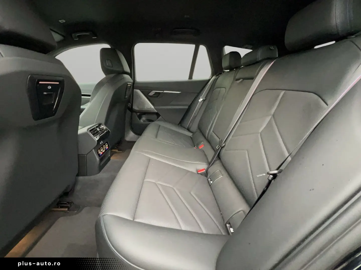 BMW Seria 5 2024 — imagine 7