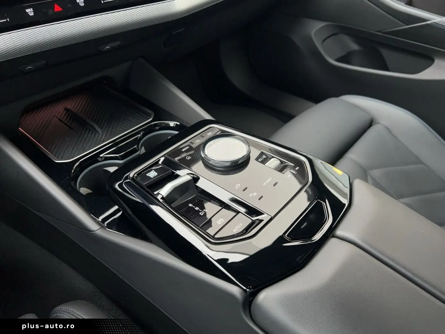 BMW Seria 5 2024 — imagine 9