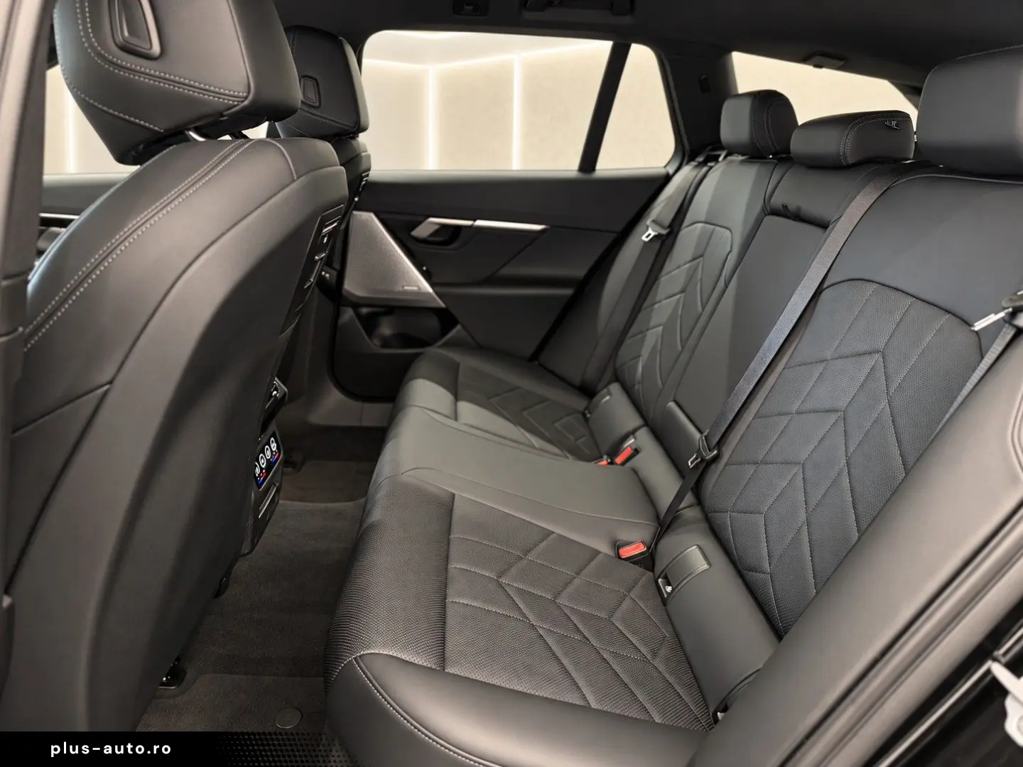 BMW Seria 5 2025 — imagine 31