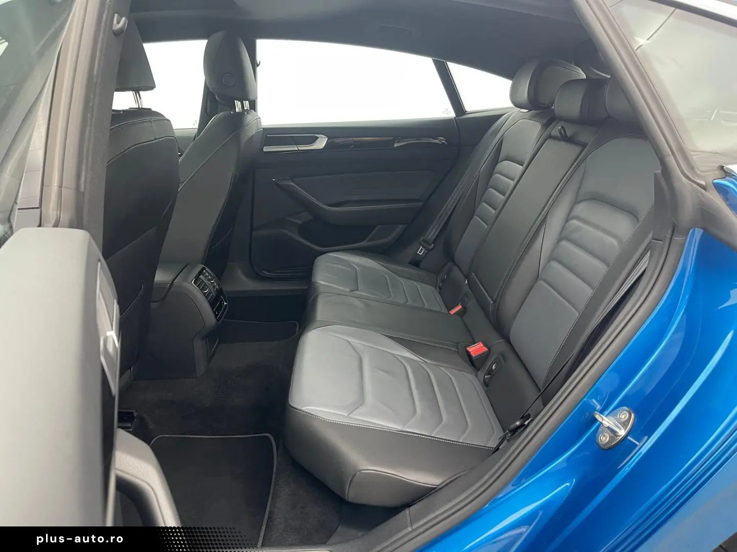 VW Arteon 1.4 TSI Elegance LED PANO MASSAGE ACC