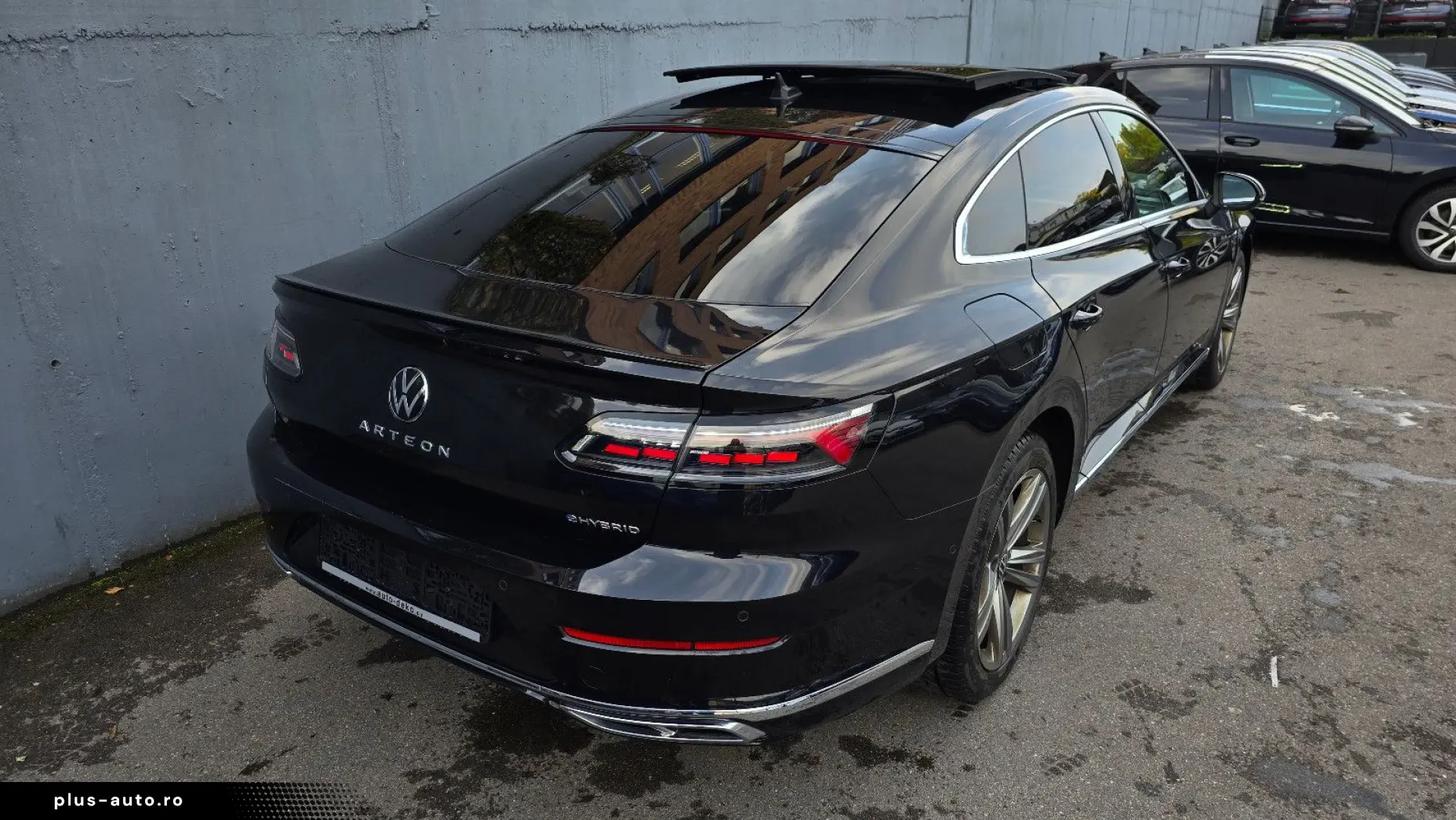 VW Arteon 1.4 eHybrid DSG 3 x R-Line Pano DCC AHK