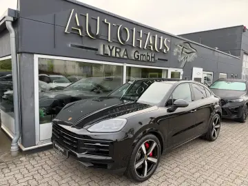 PORSCHE Cayenne S Coupe MATRIX PANO 360 KAMERA BOSE SOFT