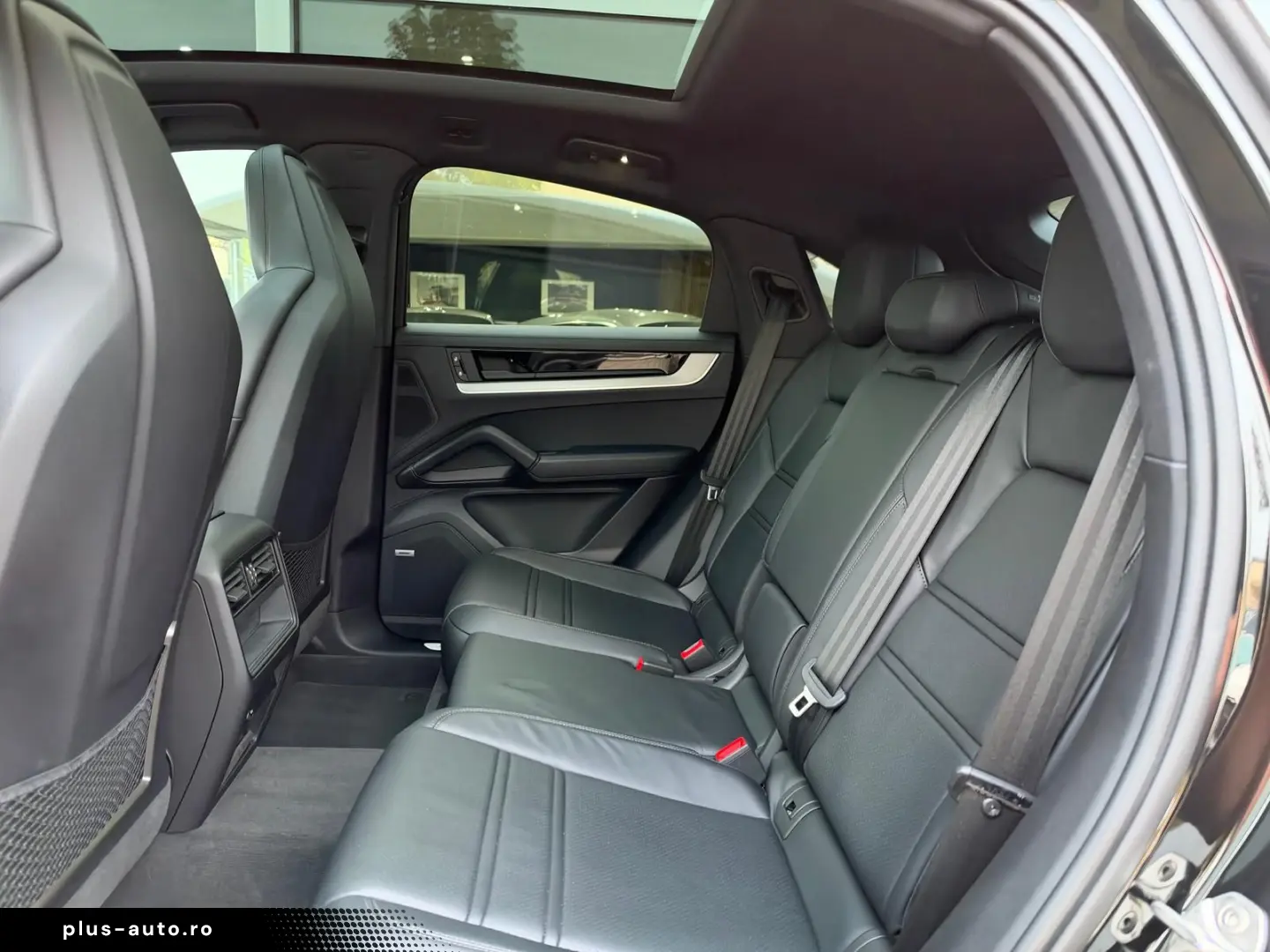 PORSCHE Cayenne S Coupe MATRIX PANO 360 KAMERA BOSE SOFT