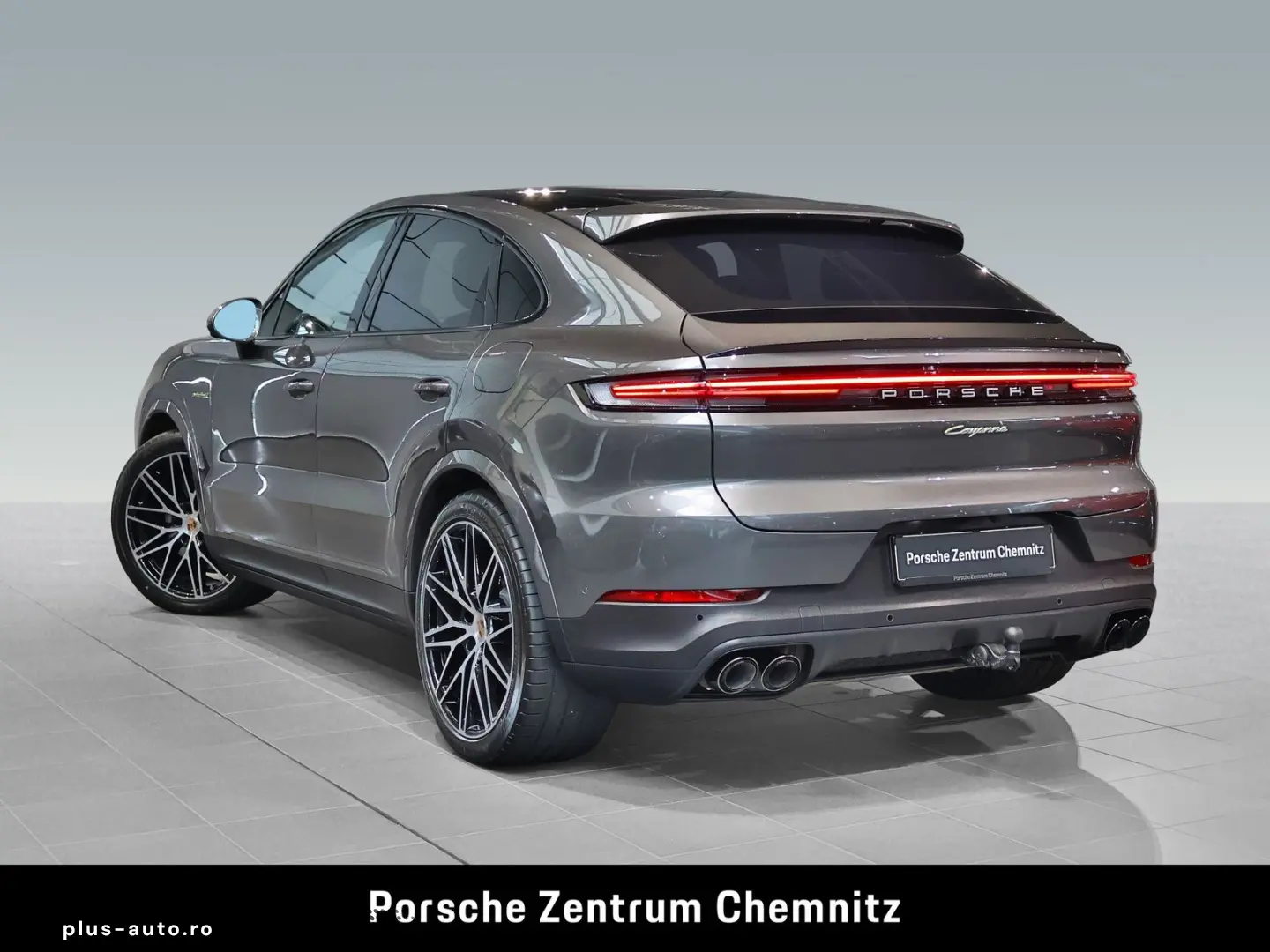 PORSCHE Cayenne E-Hybrid Coupé Sportabgas;Luft;BOSE;Head