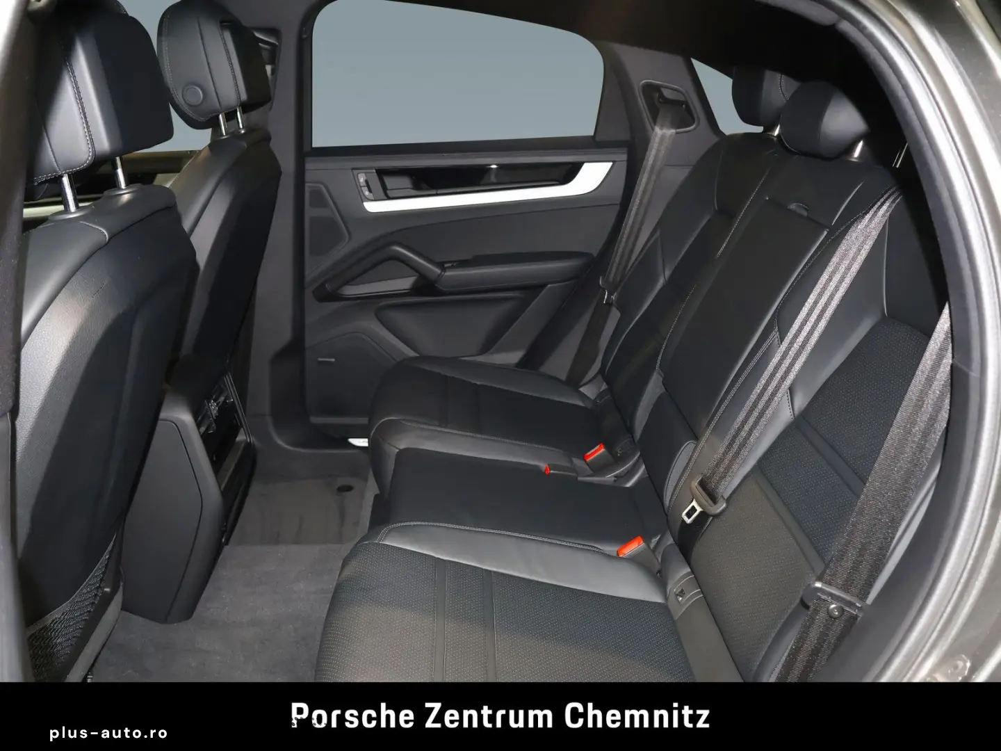 PORSCHE Cayenne E-Hybrid Coupé Sportabgas;Luft;BOSE;Head