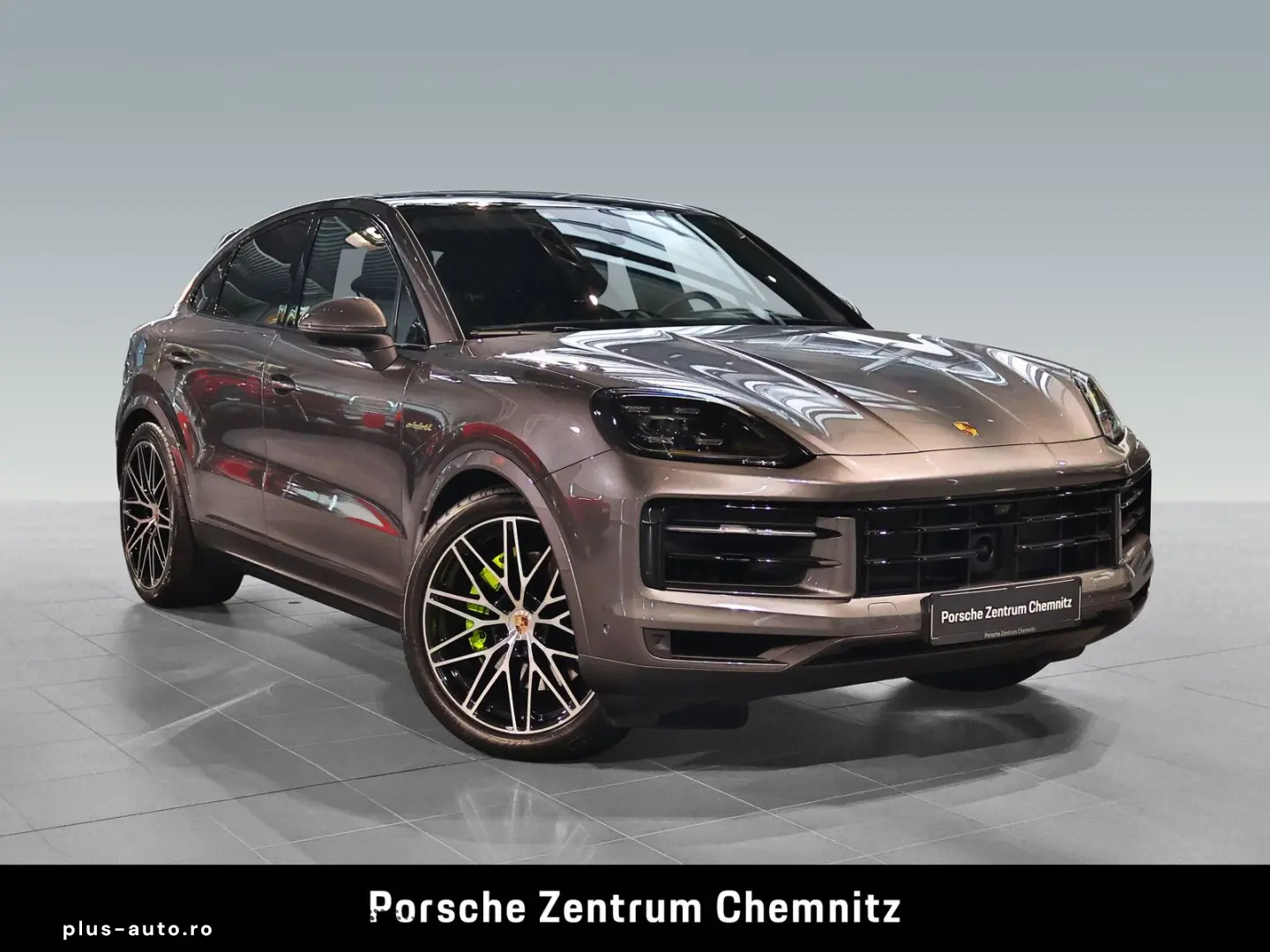PORSCHE Cayenne E-Hybrid Coupé Sportabgas;Luft;BOSE;Head