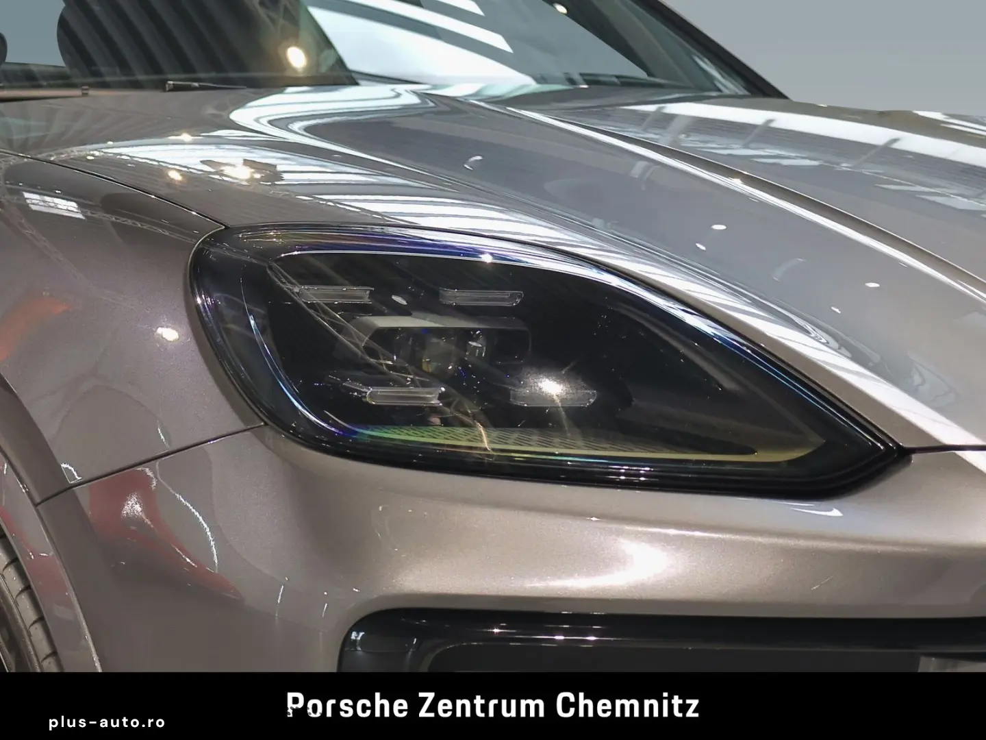PORSCHE Cayenne E-Hybrid Coupé Sportabgas;Luft;BOSE;Head