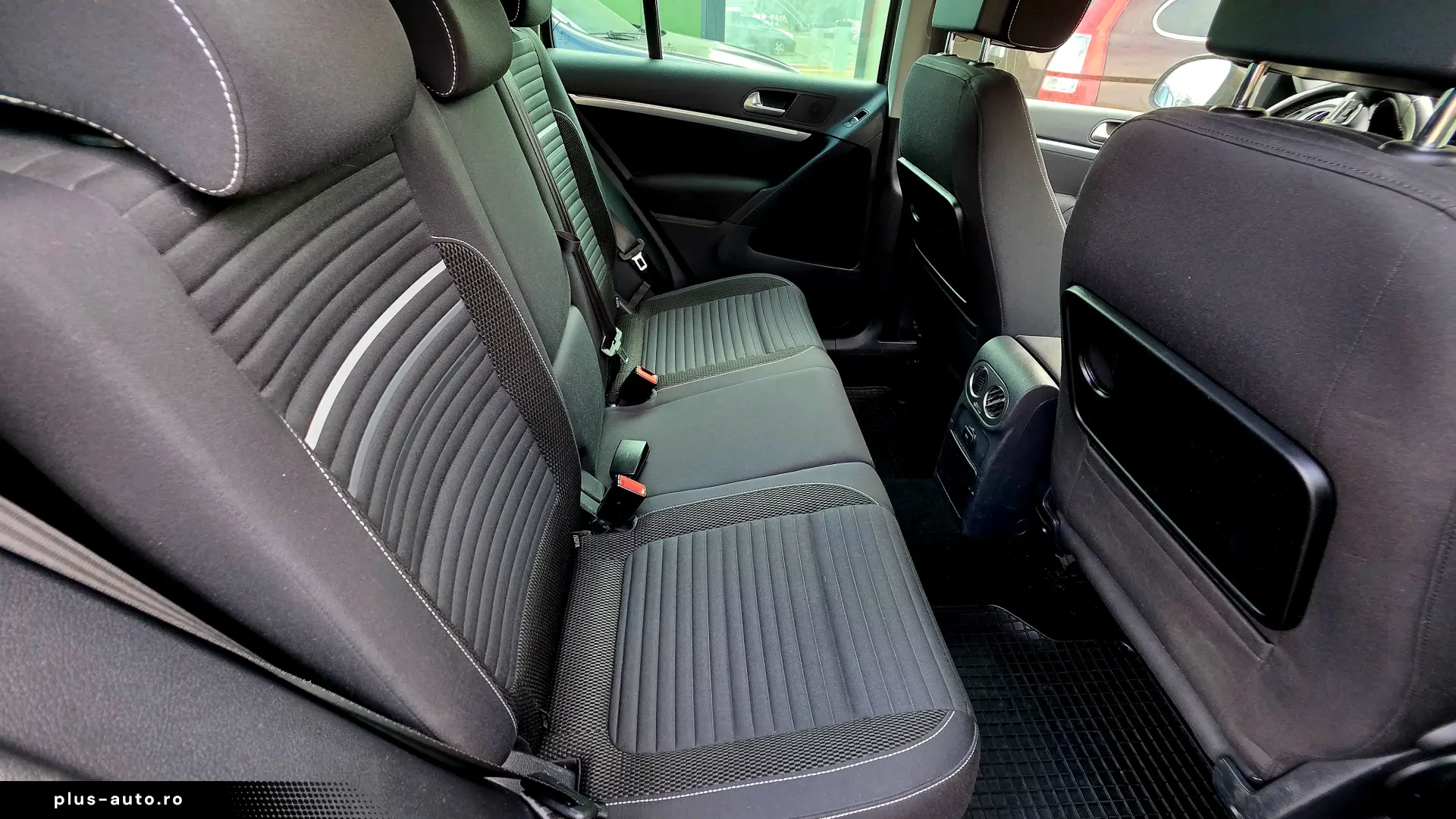 Rate  Livrare  Garantie  Tiguan CUP 2.0 tdi