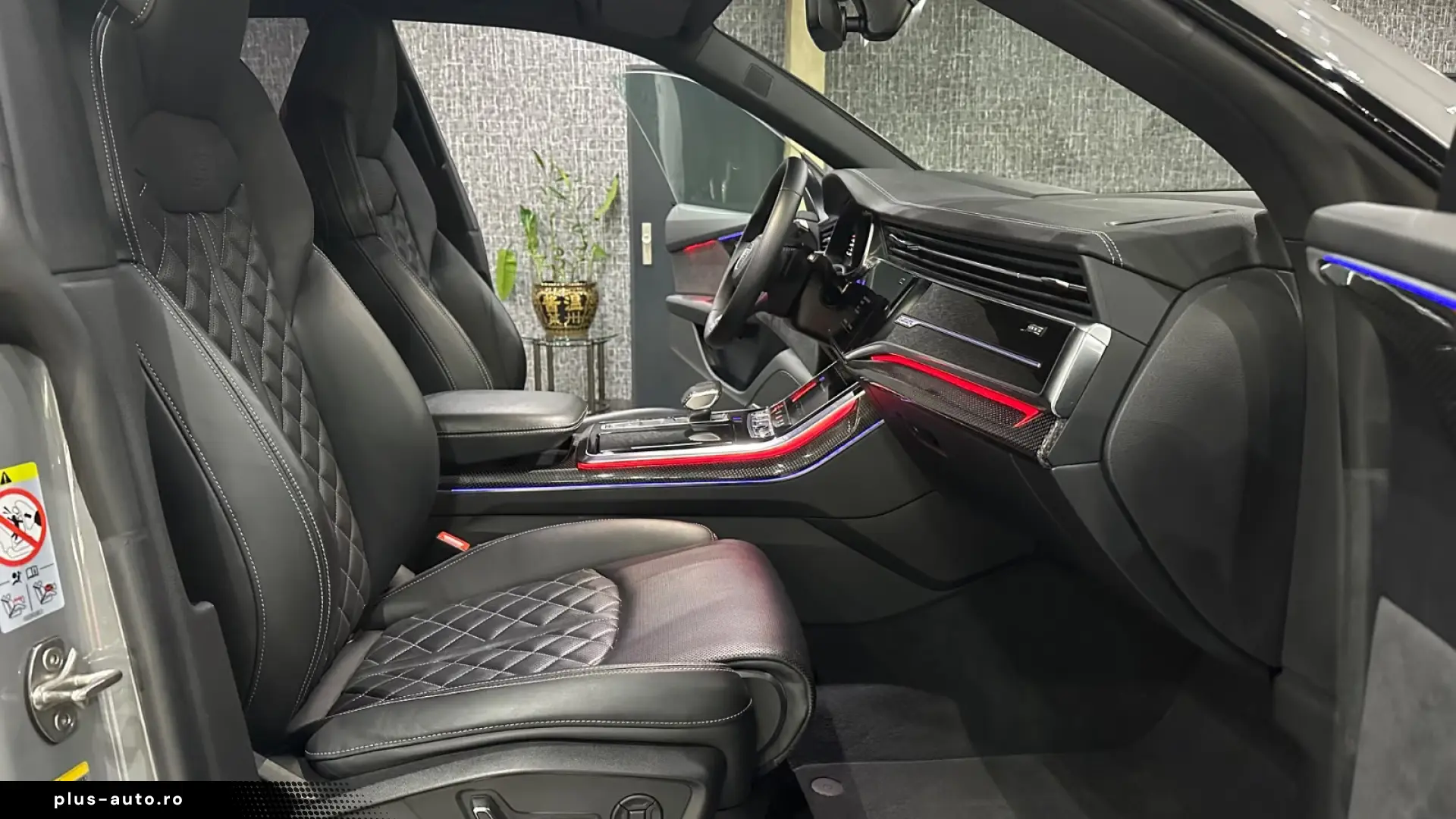 Audi Q8 quattro competition plus  CARBON