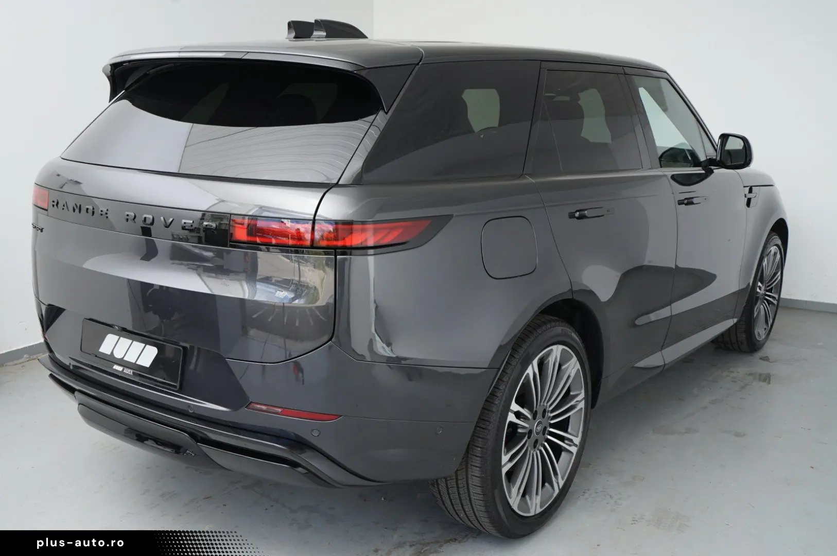 LAND ROVER Range Rover Sport D300 AHK Pano HUD TV im Fond