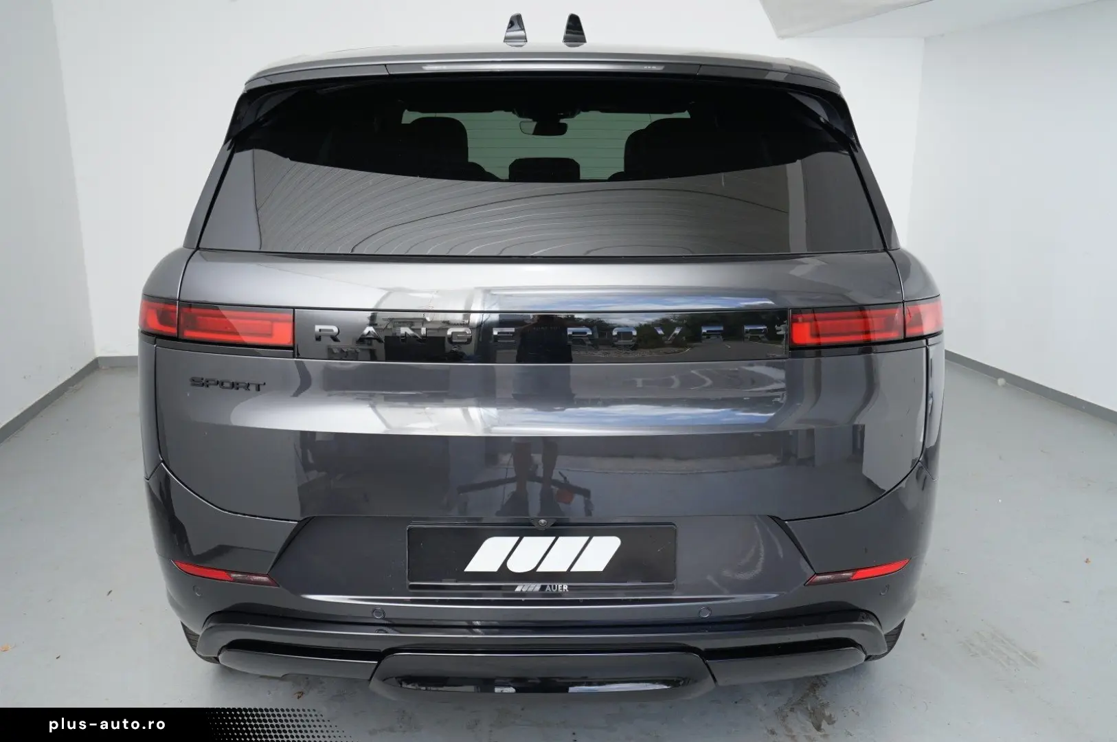 LAND ROVER Range Rover Sport D300 AHK Pano HUD TV im Fond