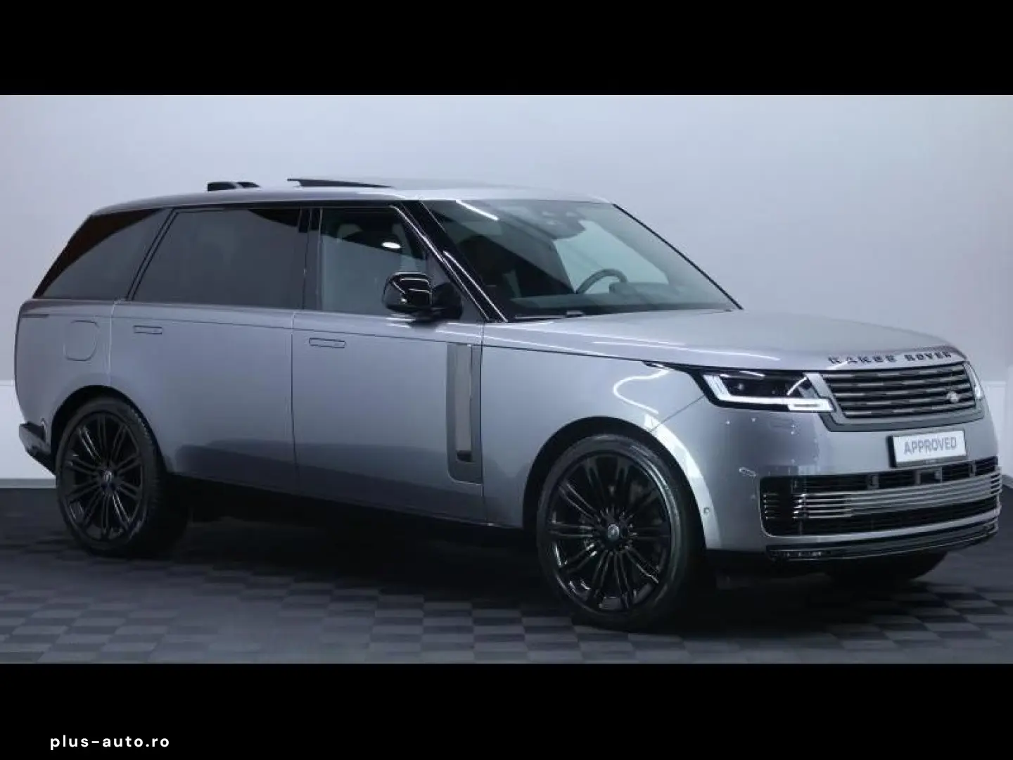 LAND ROVER Range Rover LWB P615 SV AWD Auto