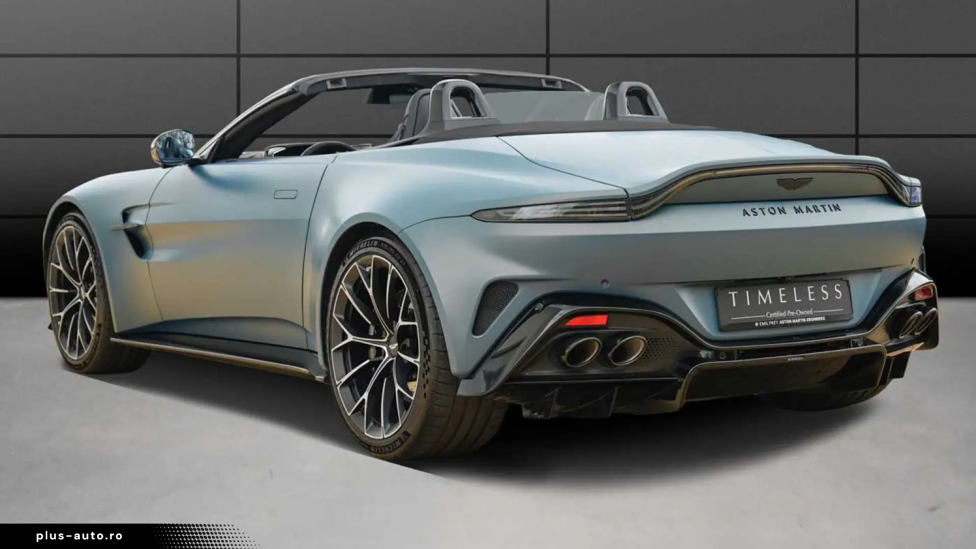 Aston Martin V8 Vantage Roadster