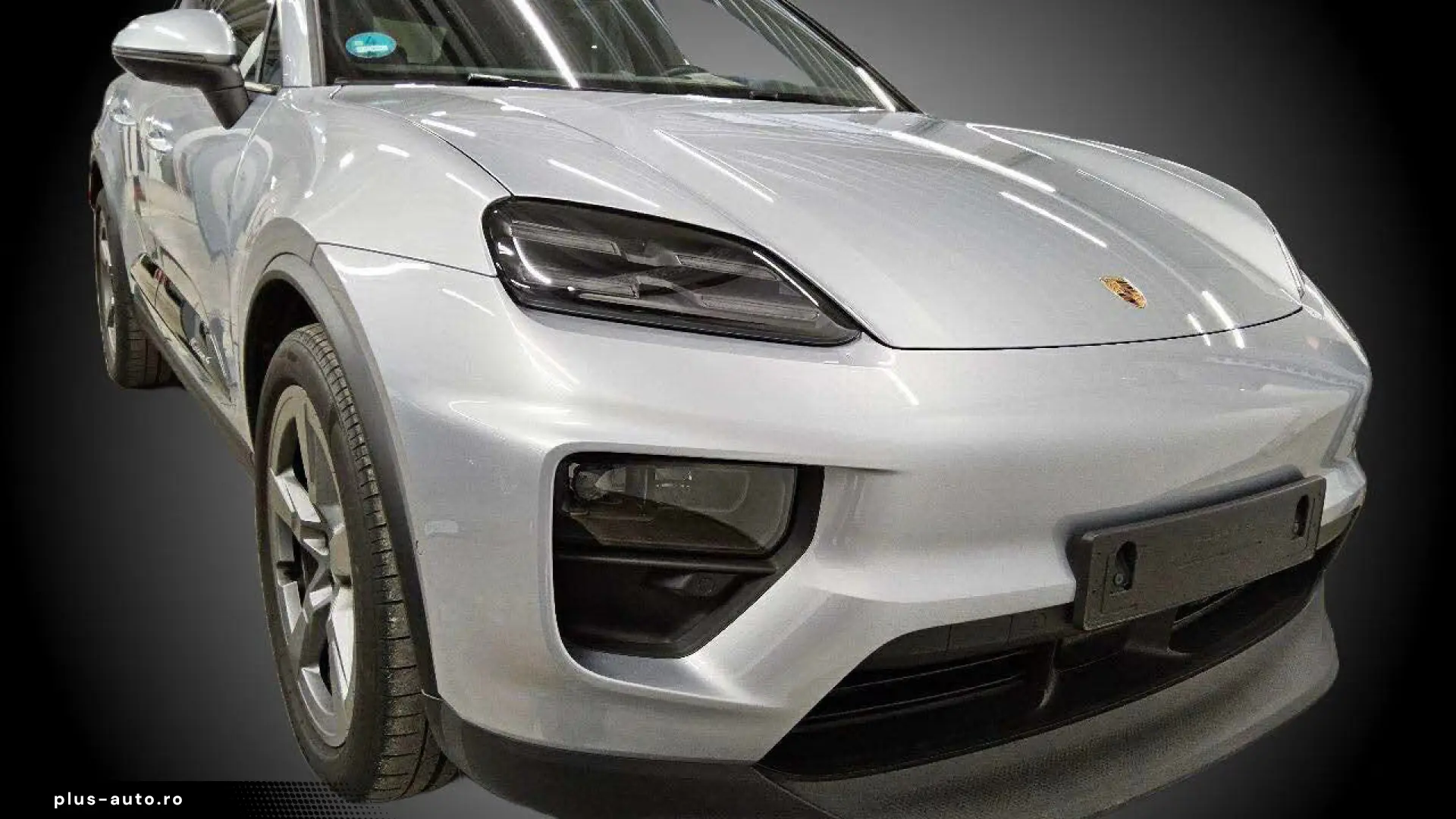Porsche Macan Electric 4
