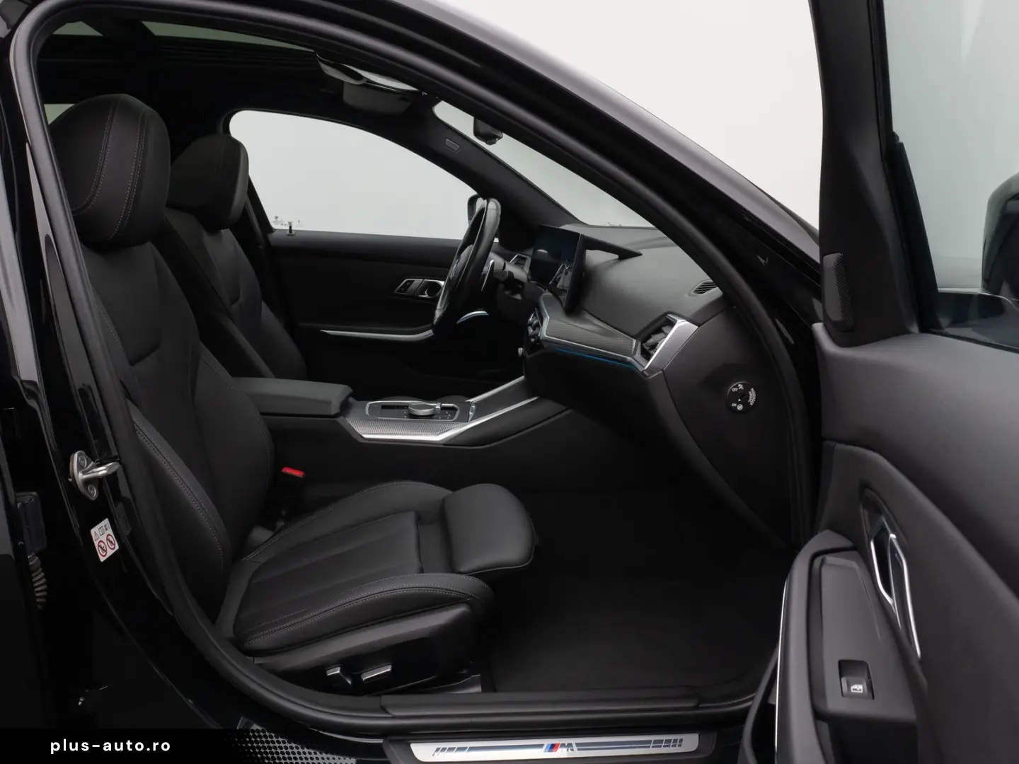 BMW 318d M Sport Panorama Kamera HUD DAB HiFi AHK