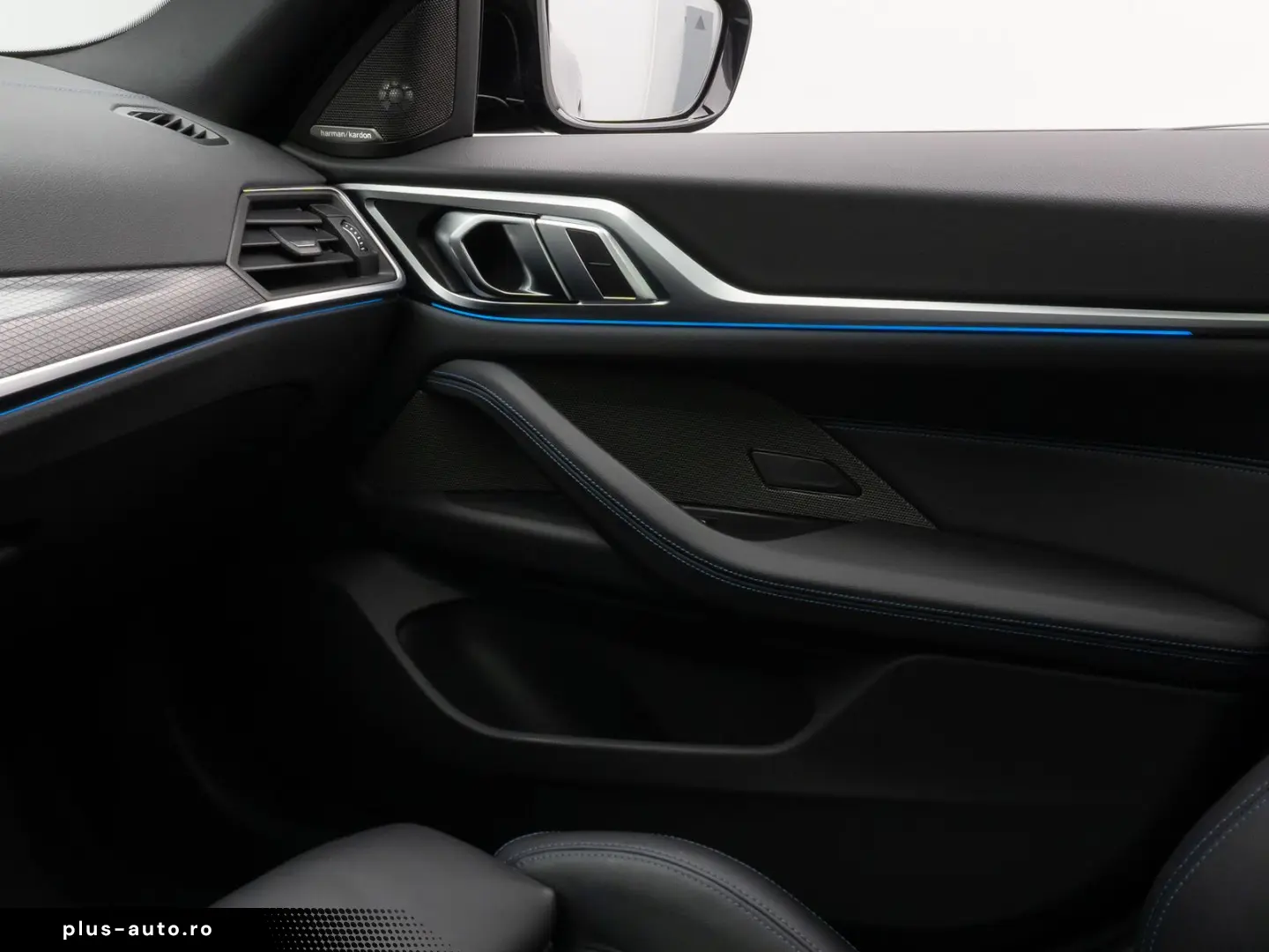 BMW Seria 4 2023 — imagine 32