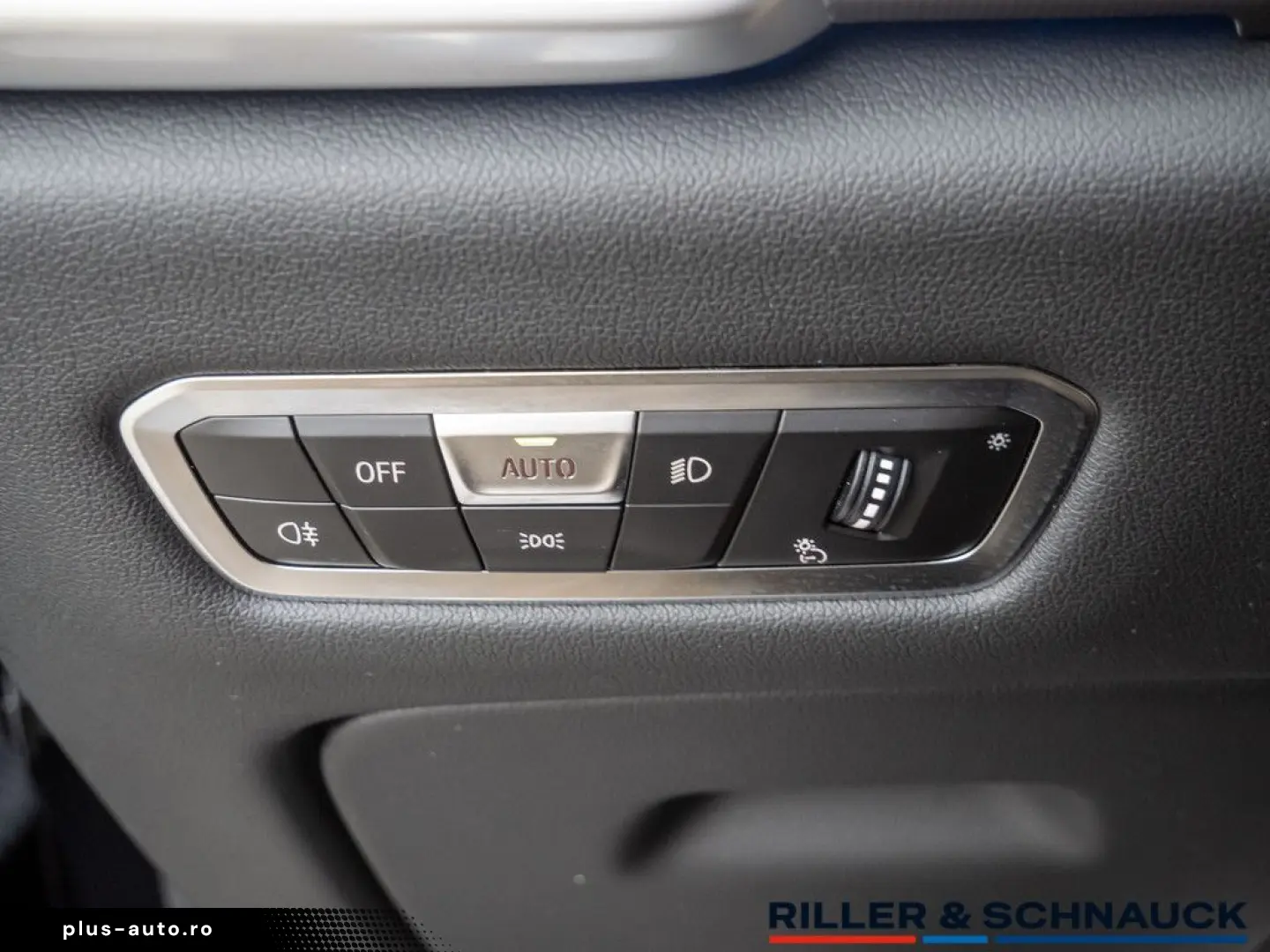 BMW X5 xDrive 45e M-Sport PANO LASER AHK H K AKTIVLE