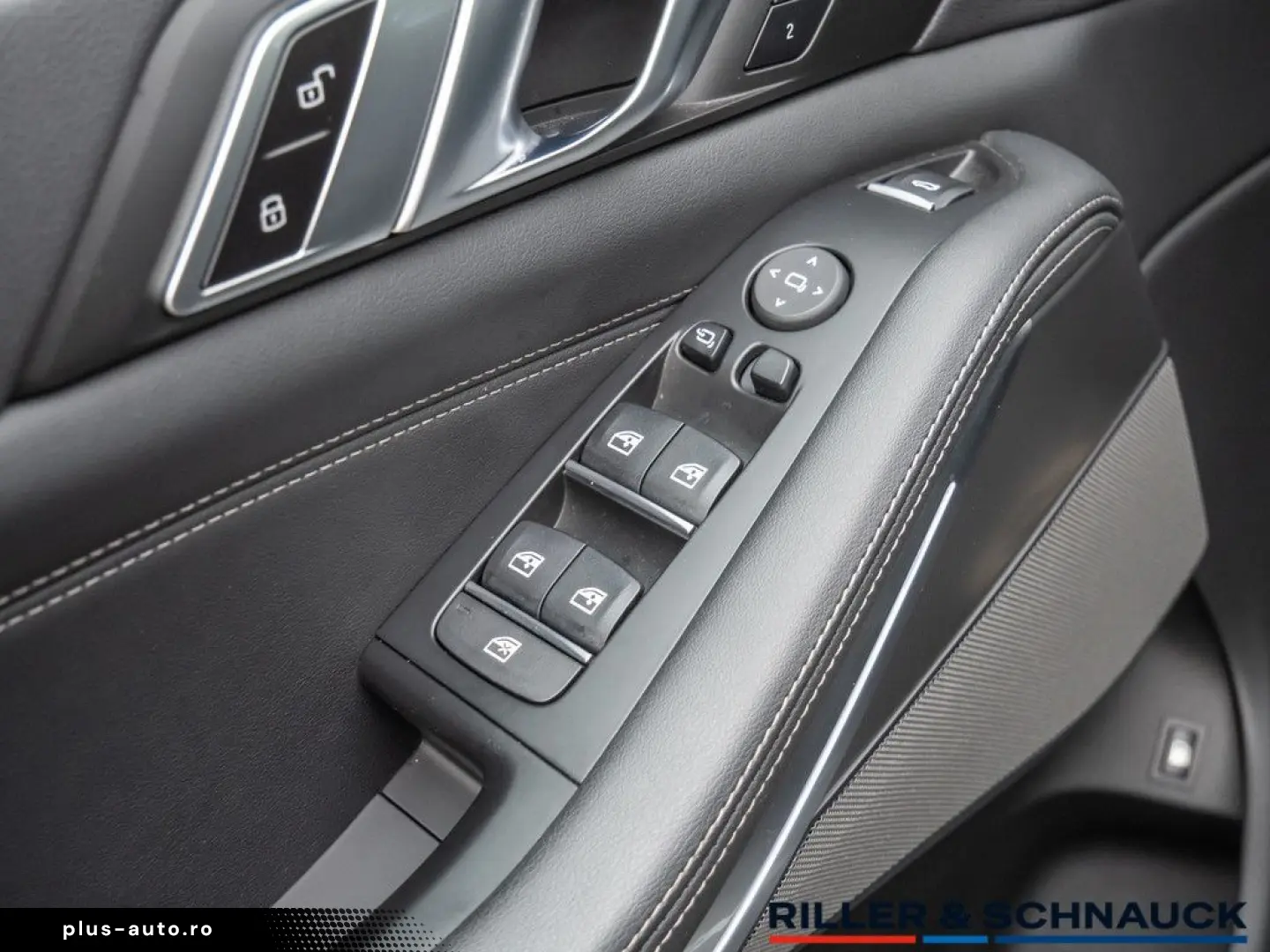 BMW X5 xDrive 45e M-Sport PANO LASER AHK H K AKTIVLE