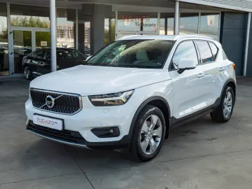 Volvo XC40 AWD D3 2.0 150CP Momentum Aut Led 360 H&K ACC