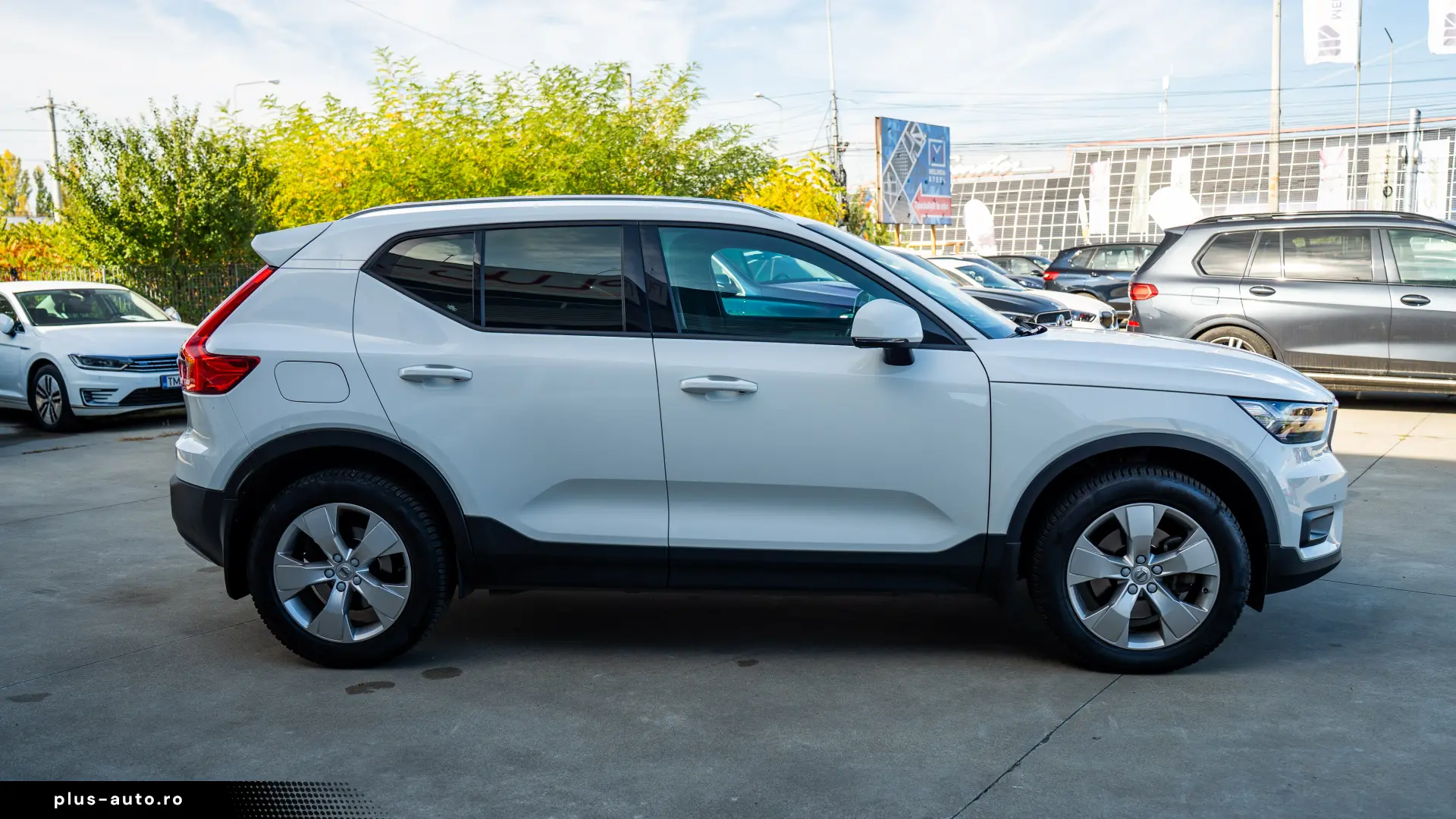 Volvo XC40 AWD D3 2.0 150CP Momentum Aut Led 360 H&K ACC