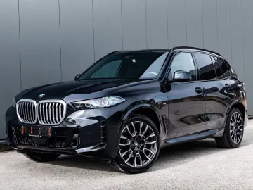 BMW X5 xDrive40i M Sport 381hp Pano ACC 360  H&K